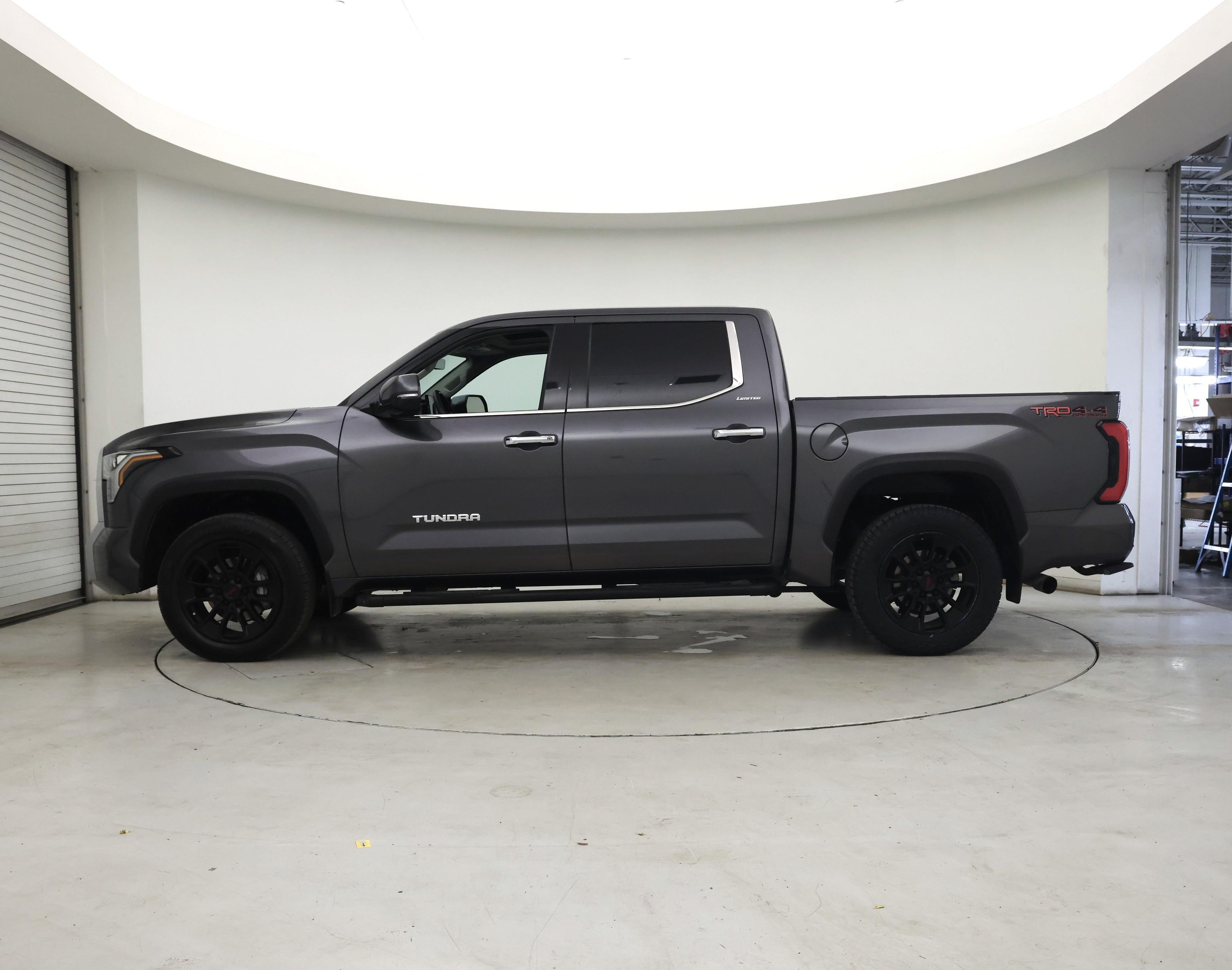 Thumbnail: 2023 Toyota Tundra - 3