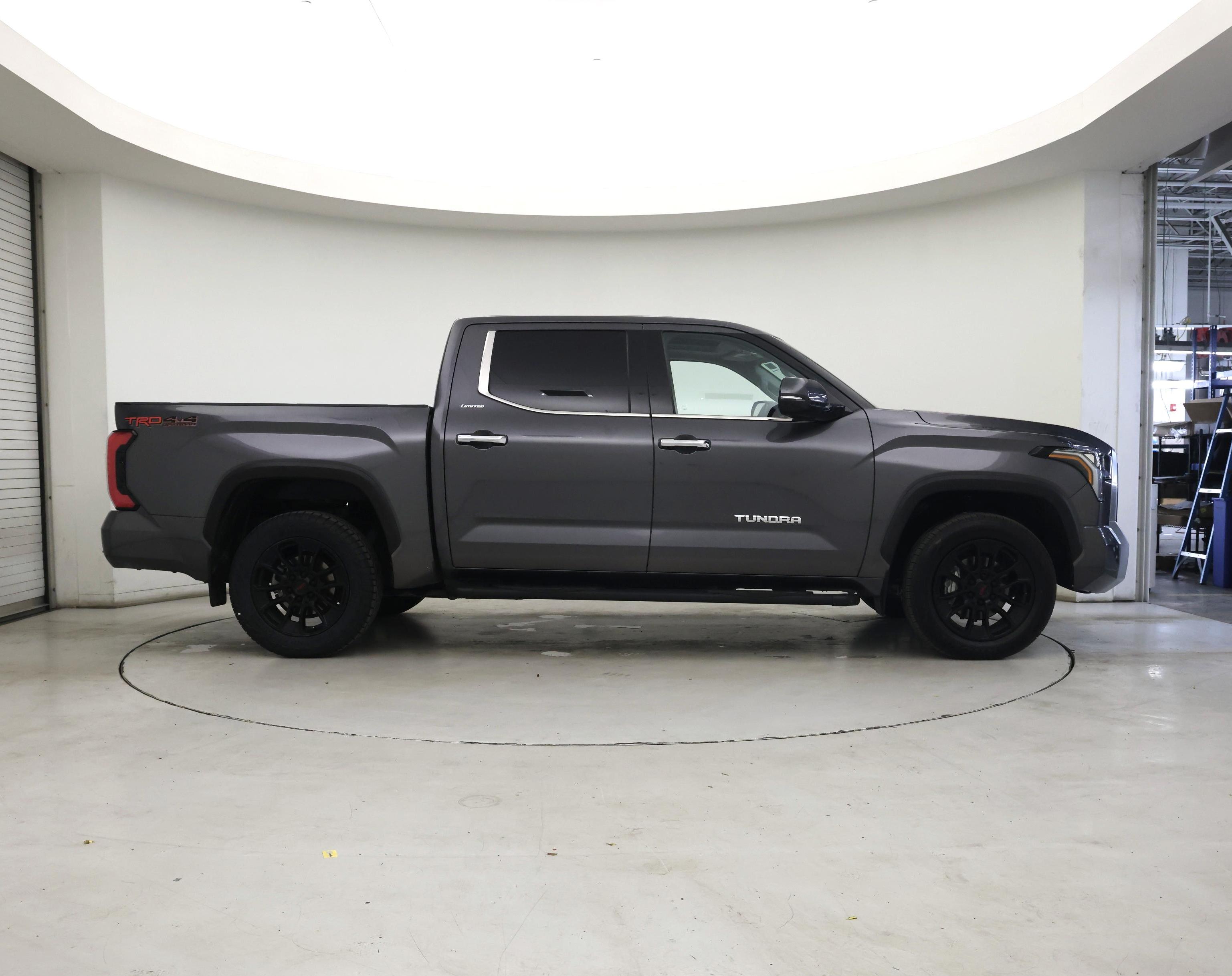 Thumbnail: 2023 Toyota Tundra - 7