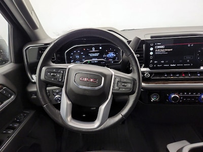 Steering Wheel & Instrument Cluster (On)