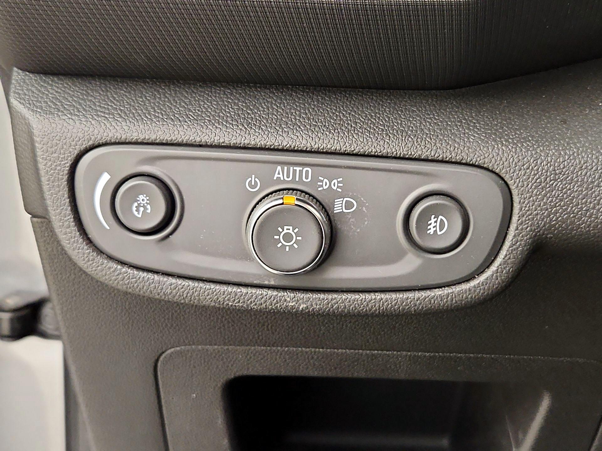 Thumbnail: 2023 Chevrolet TrailBlazer - 13