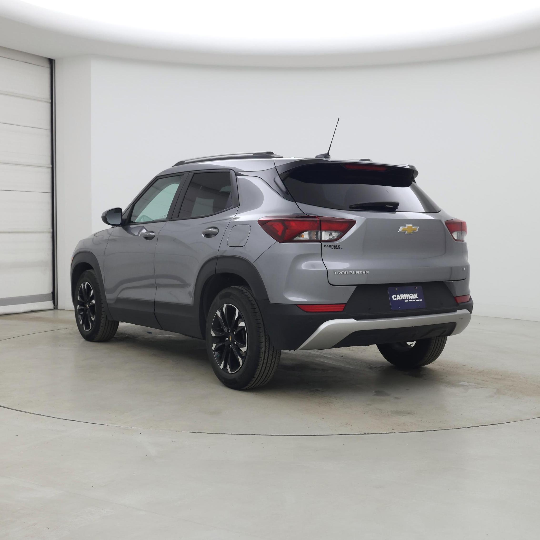 Thumbnail: 2023 Chevrolet TrailBlazer - 2