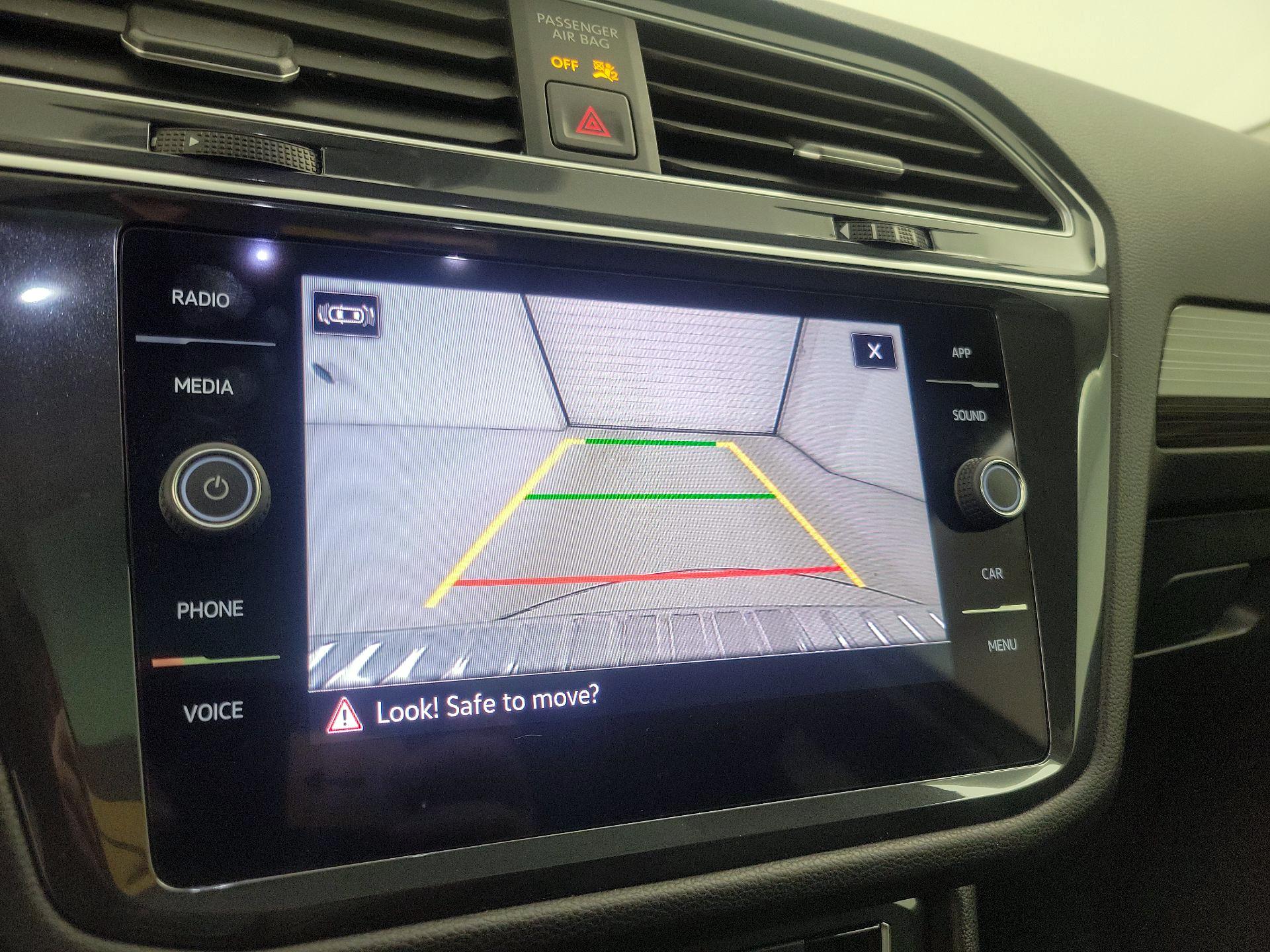 Thumbnail: 2024 Volkswagen Tiguan - 14