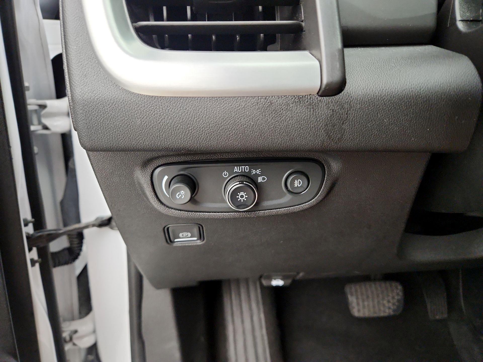 Thumbnail: 2022 GMC Terrain - 13