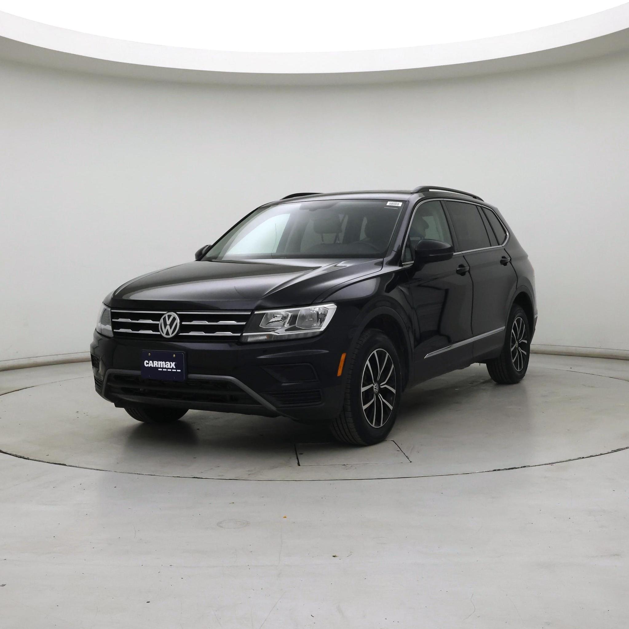 Thumbnail: 2021 Volkswagen Tiguan - 4
