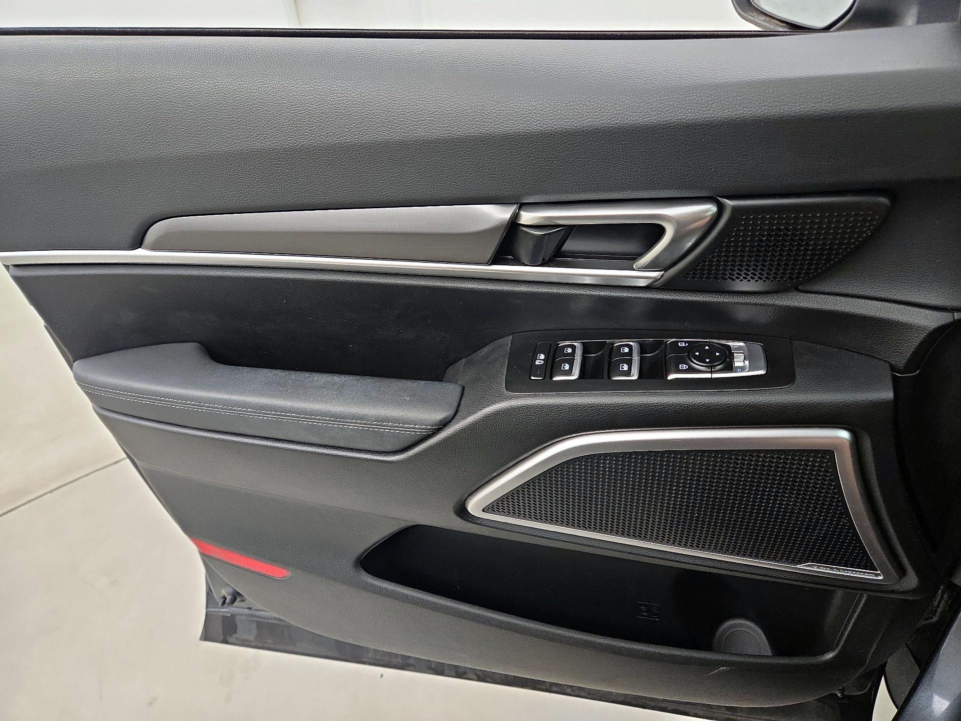 Thumbnail: 2023 Kia Telluride - 12