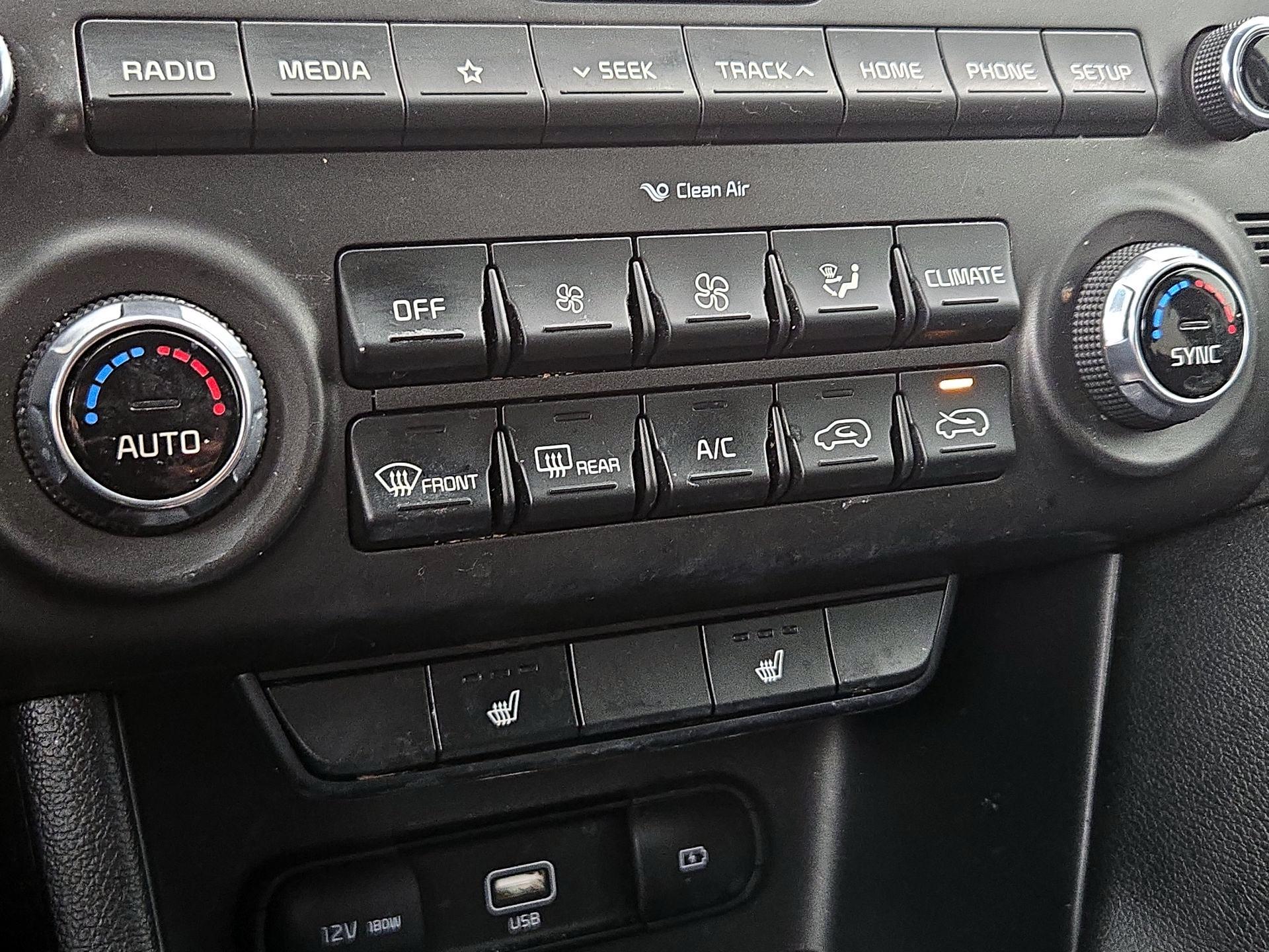 Thumbnail: 2022 Kia Sportage - 16