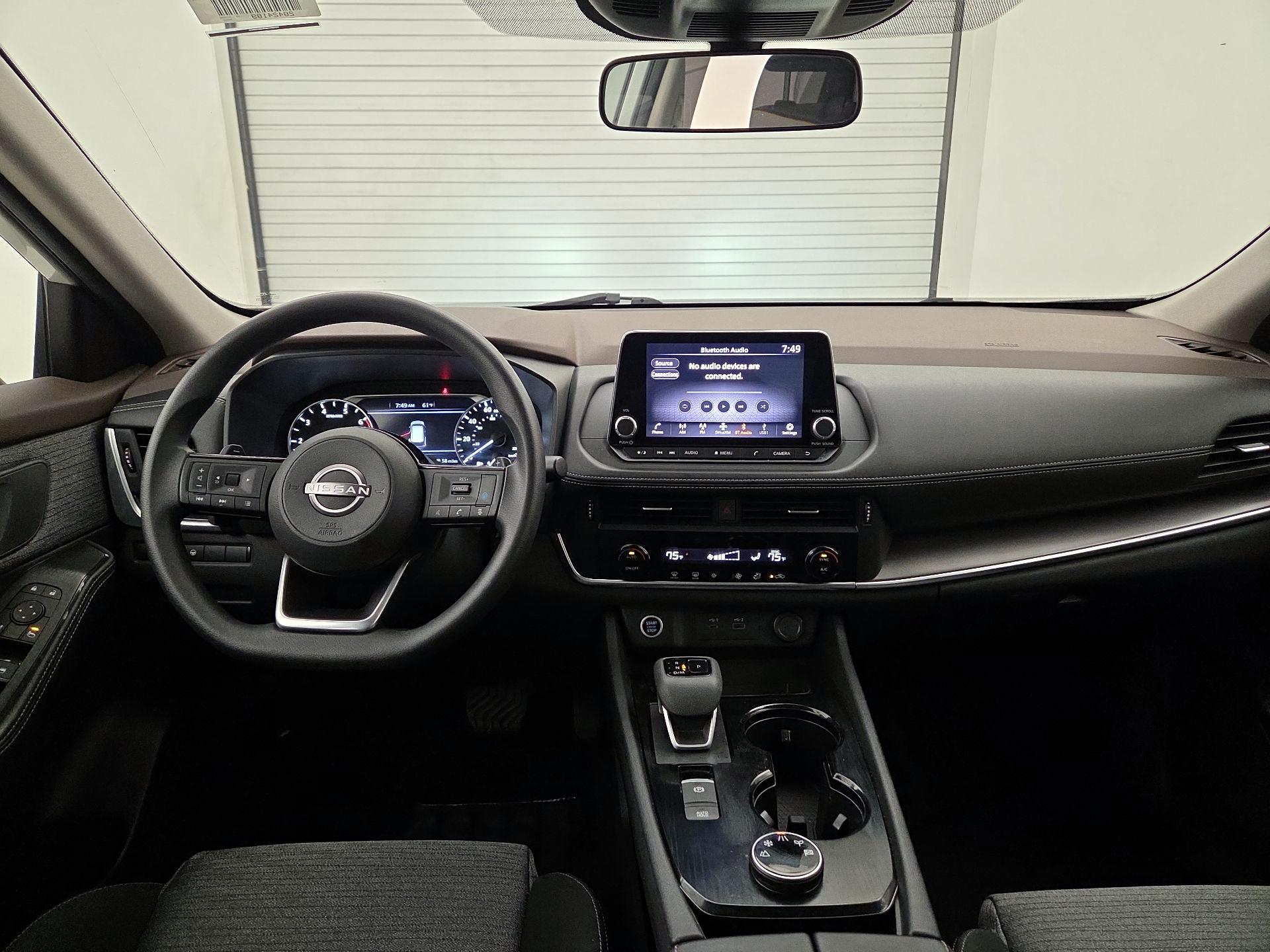 Thumbnail: 2023 Nissan Rogue - 9