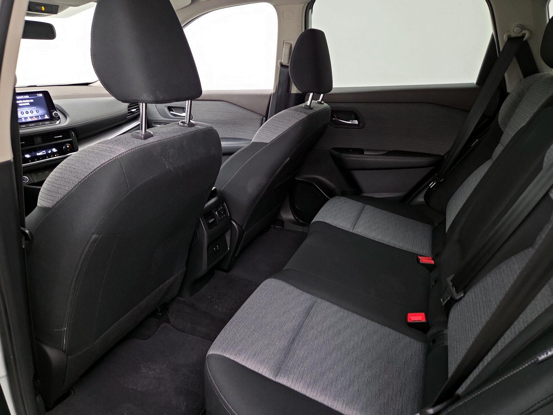 Thumbnail: 2023 Nissan Rogue - 18