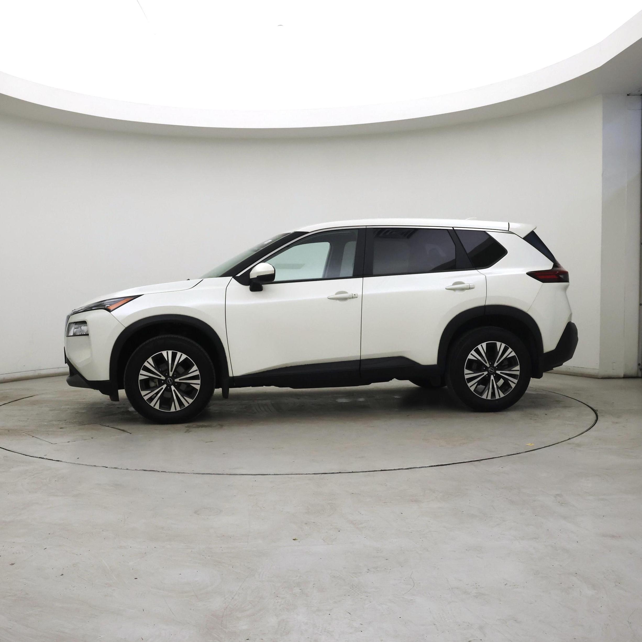 Thumbnail: 2023 Nissan Rogue - 3