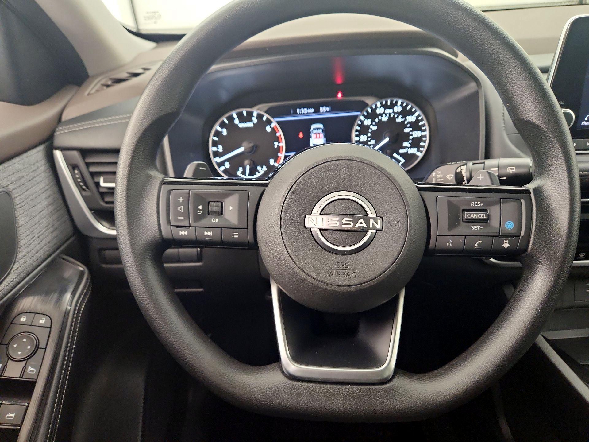 Thumbnail: 2023 Nissan Rogue - 10