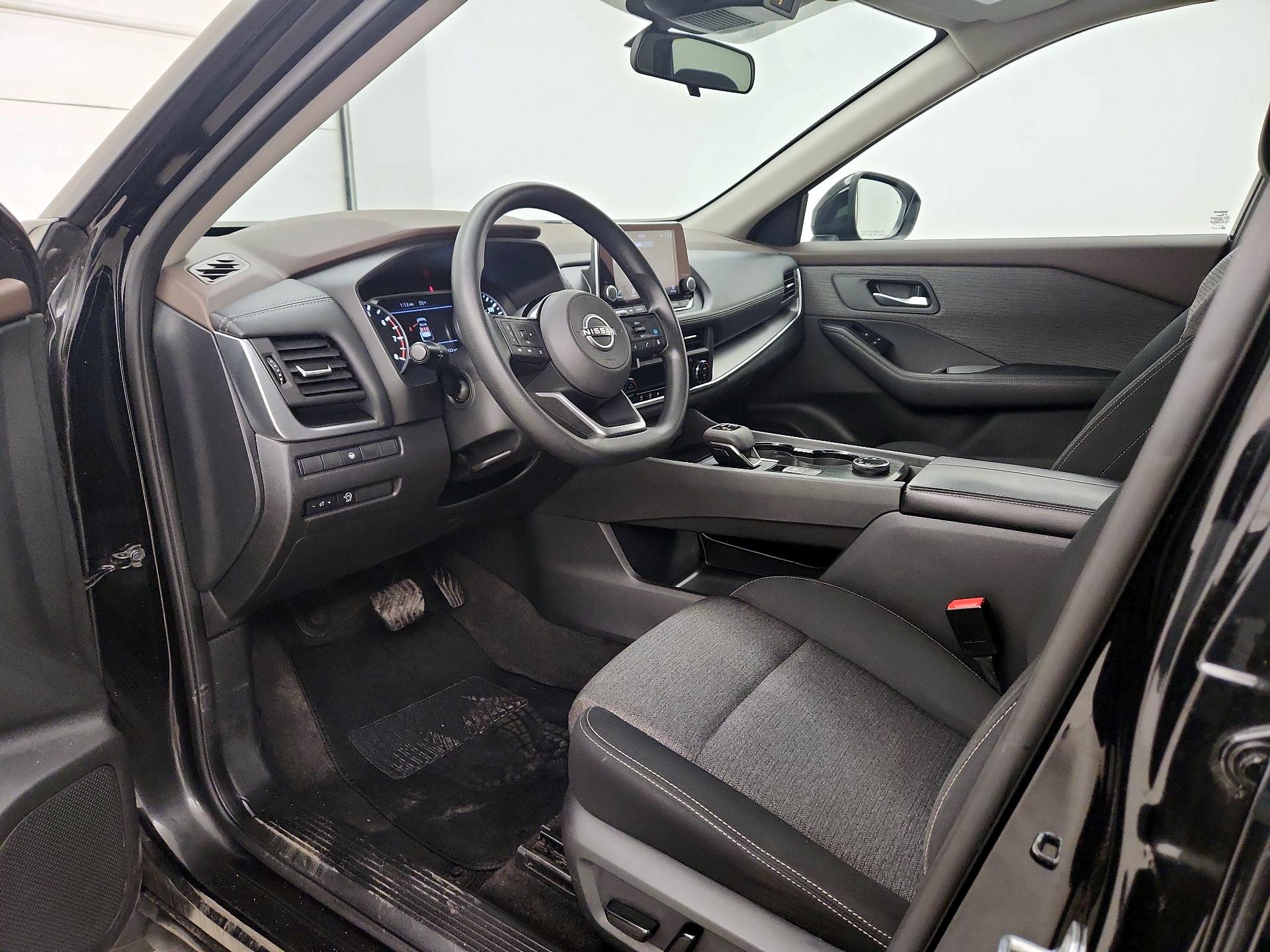 Thumbnail: 2023 Nissan Rogue - 11