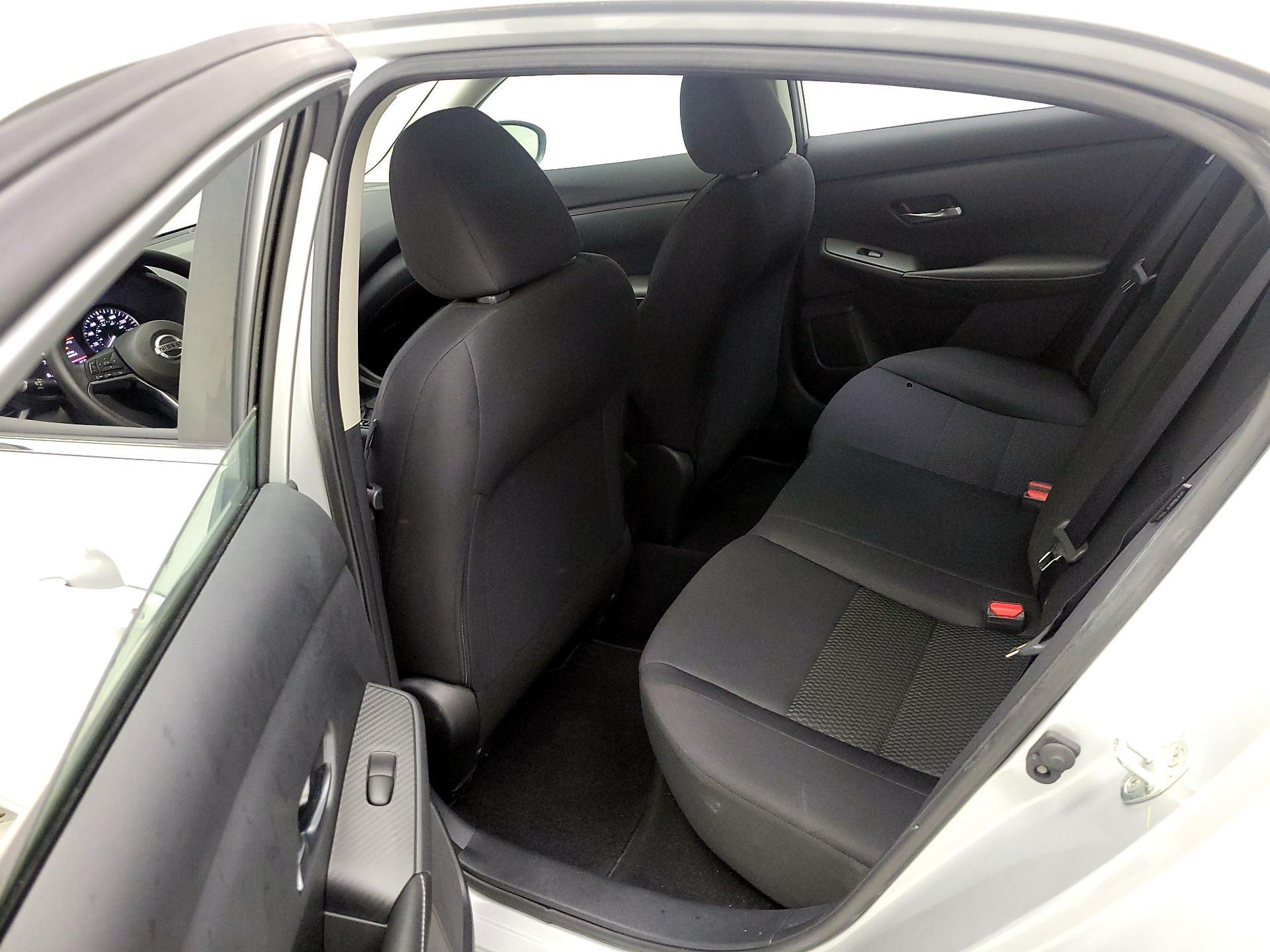 Thumbnail: 2022 Nissan Sentra - 17