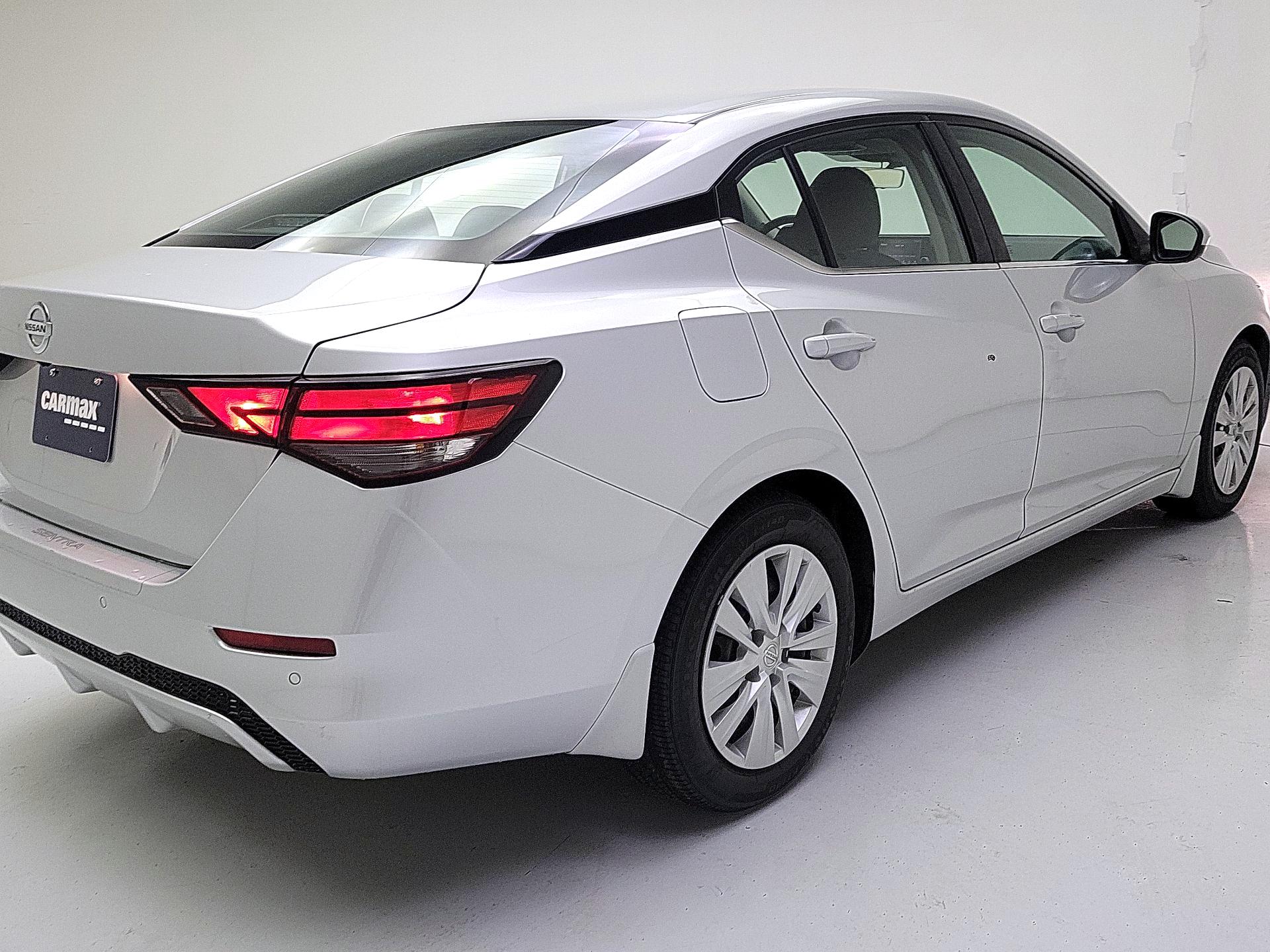 Thumbnail: 2022 Nissan Sentra - 5