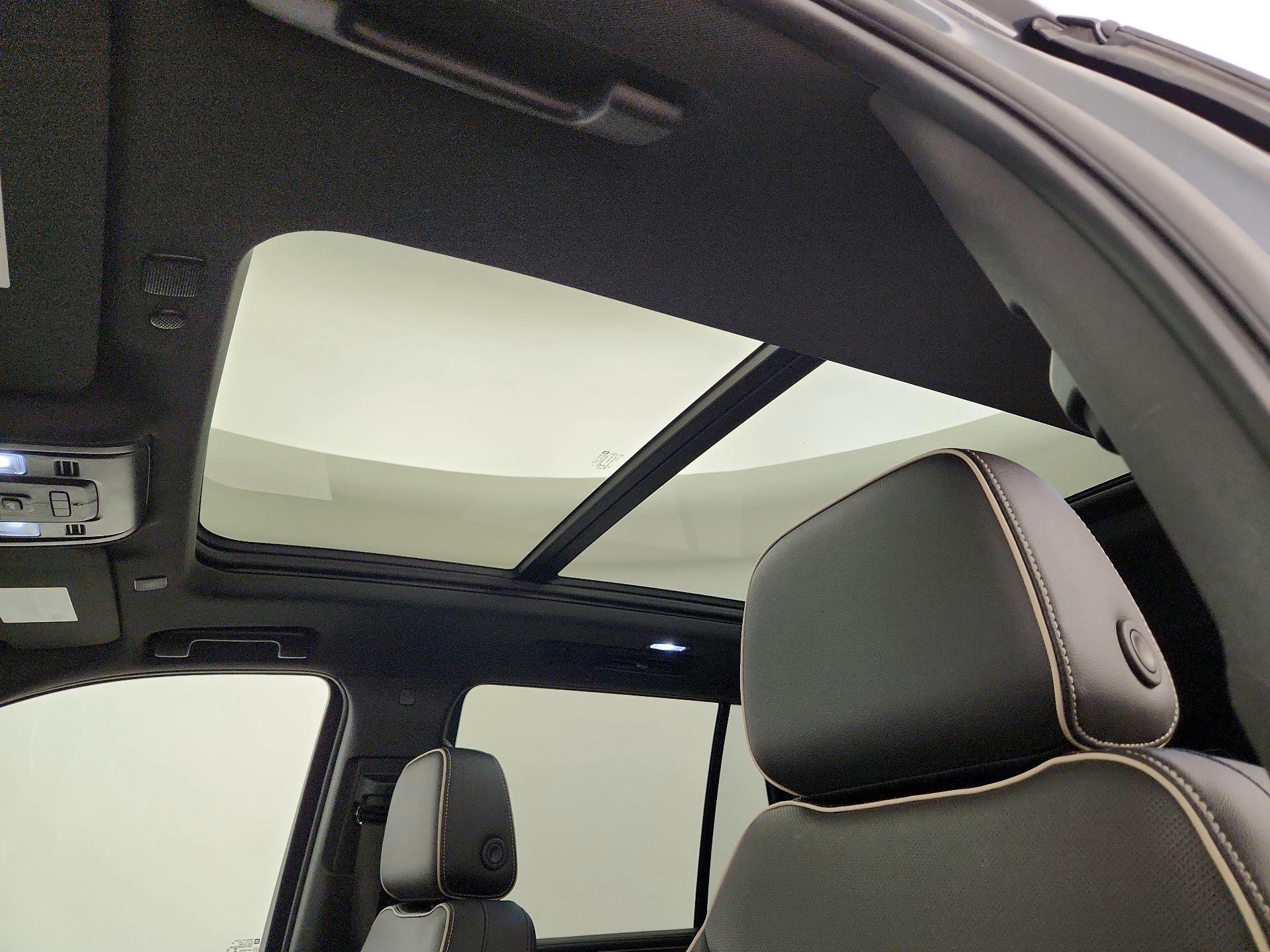 Thumbnail: 2021 Chevrolet Tahoe - 20