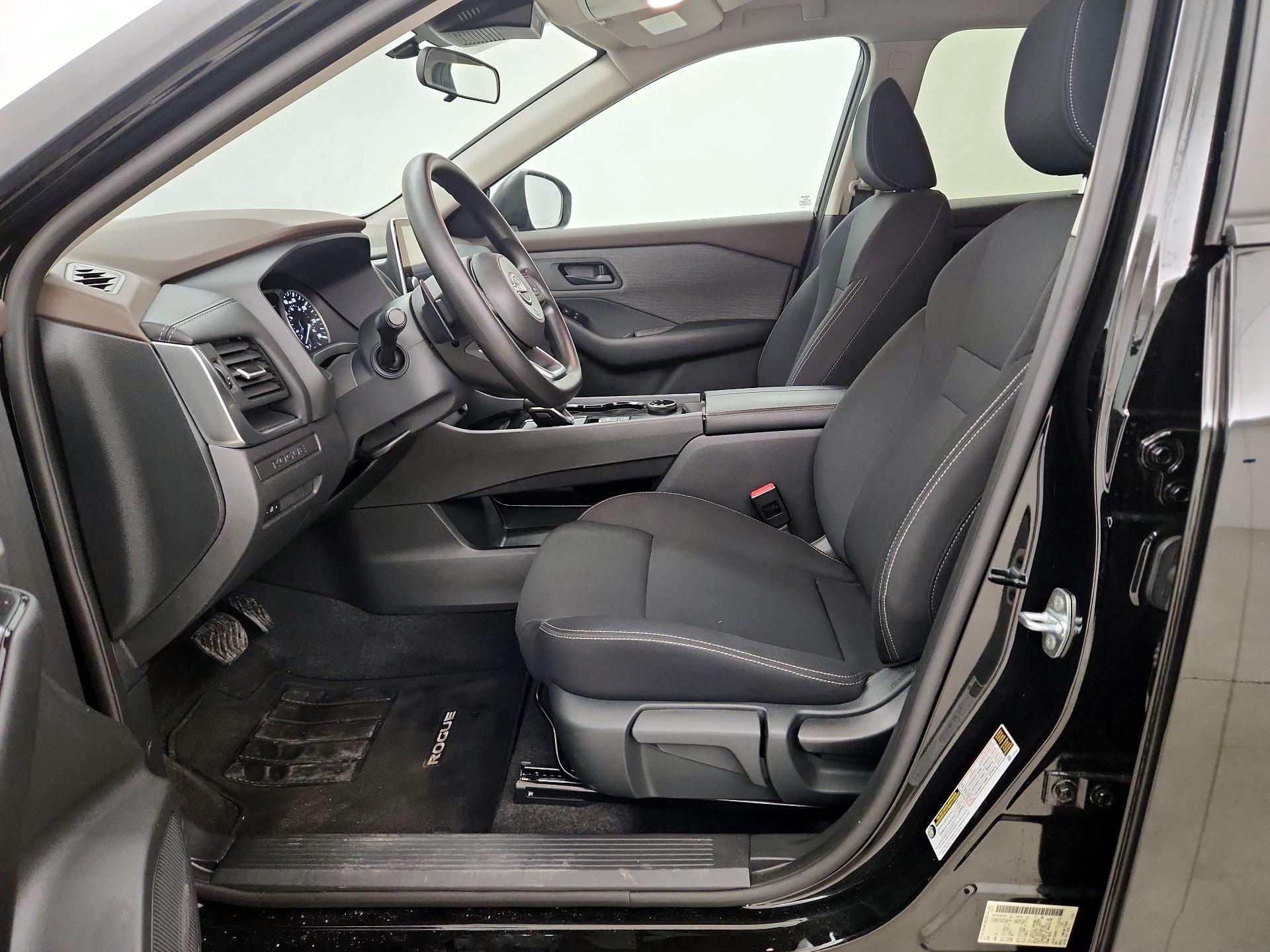 Thumbnail: 2023 Nissan Rogue - 11