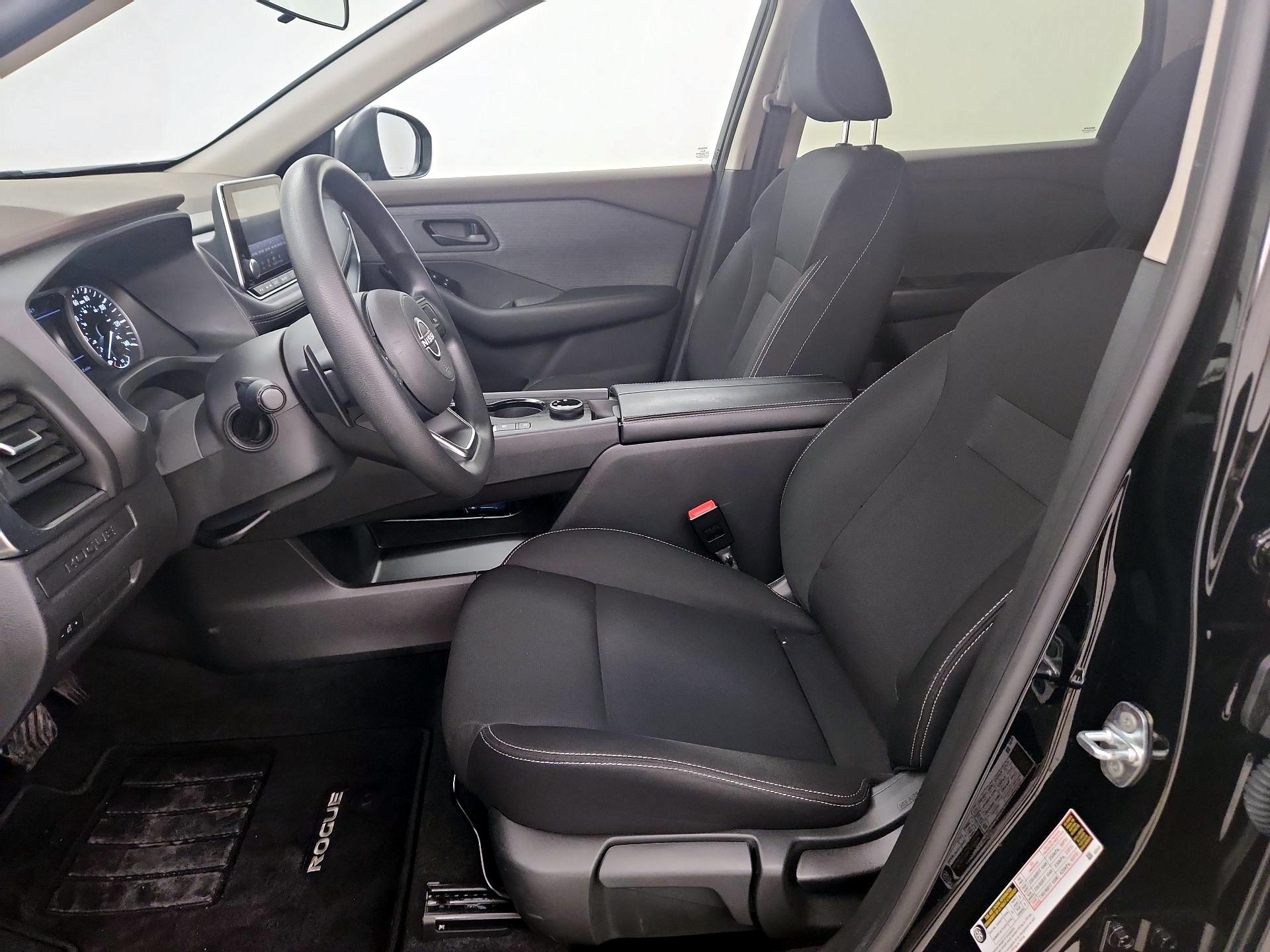 Thumbnail: 2023 Nissan Rogue - 11