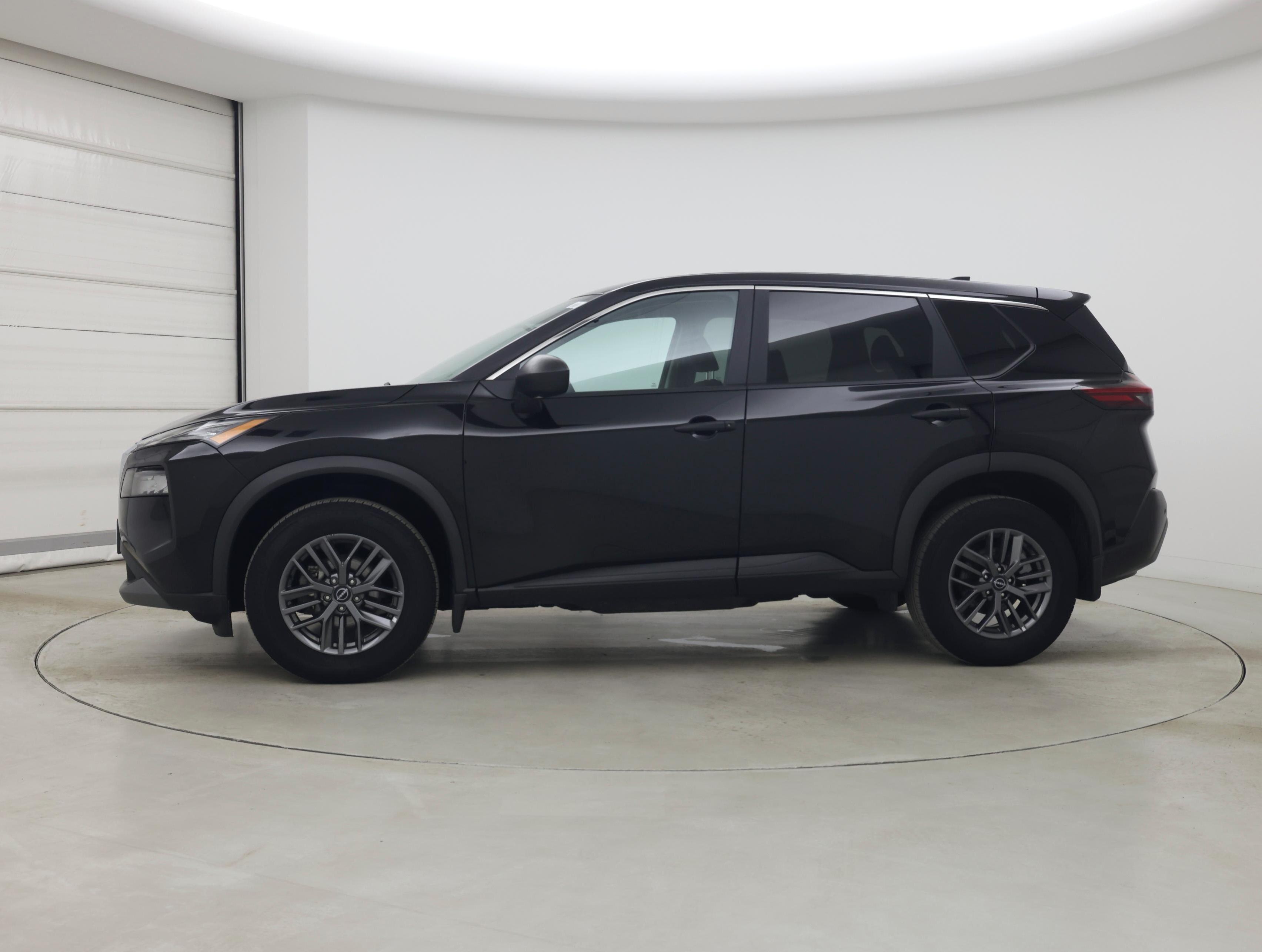 Thumbnail: 2023 Nissan Rogue - 3