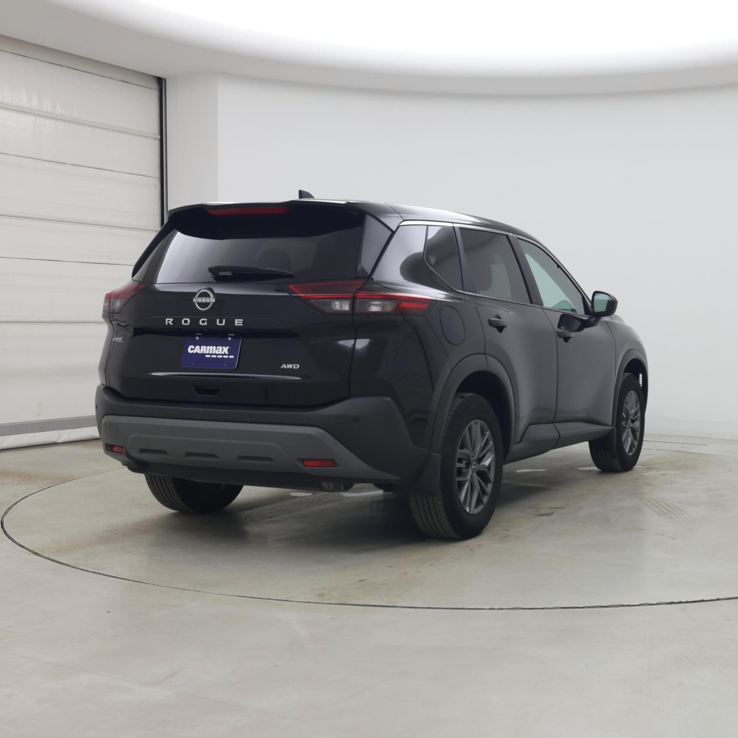 Thumbnail: 2023 Nissan Rogue - 8