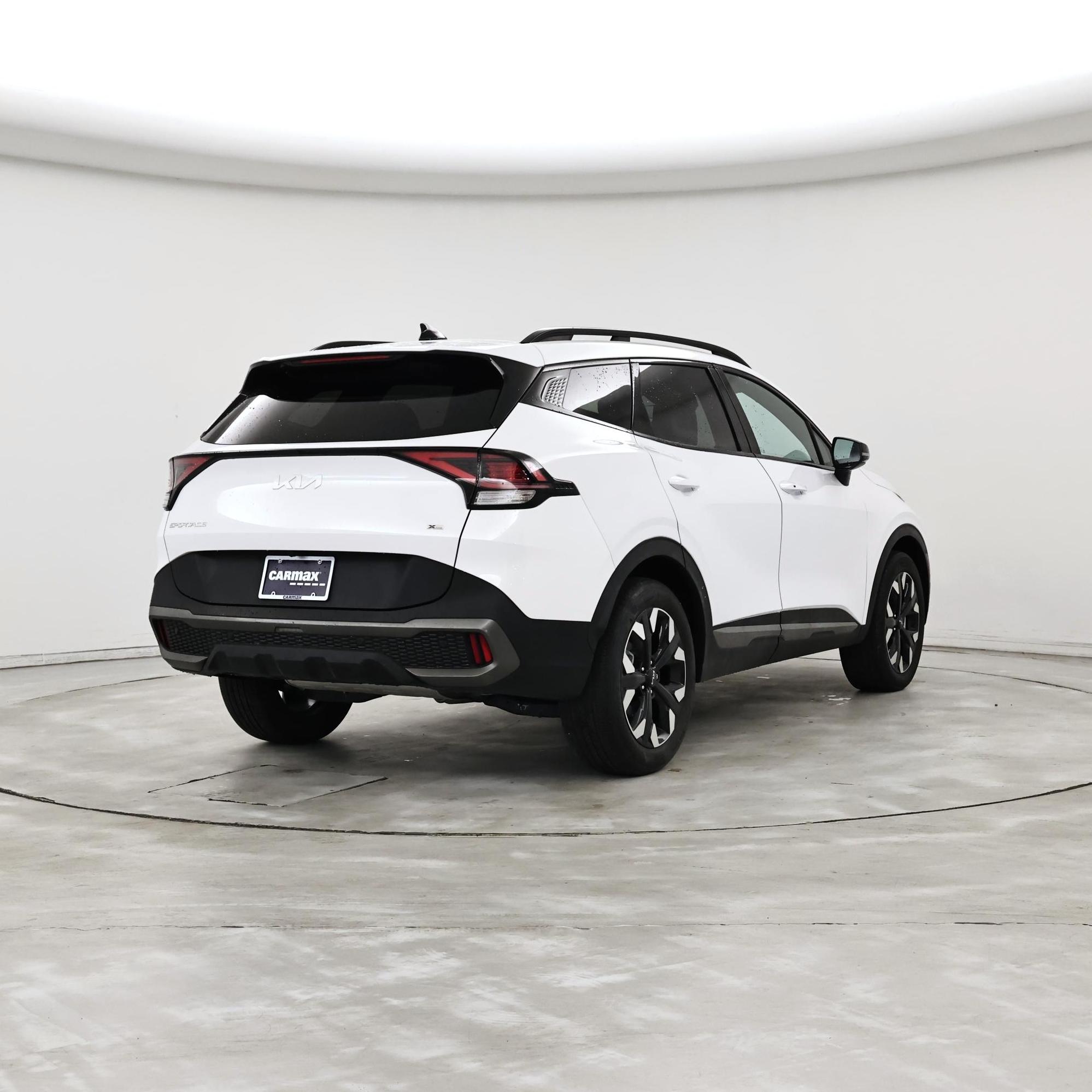 Thumbnail: 2023 Kia Sportage - 8