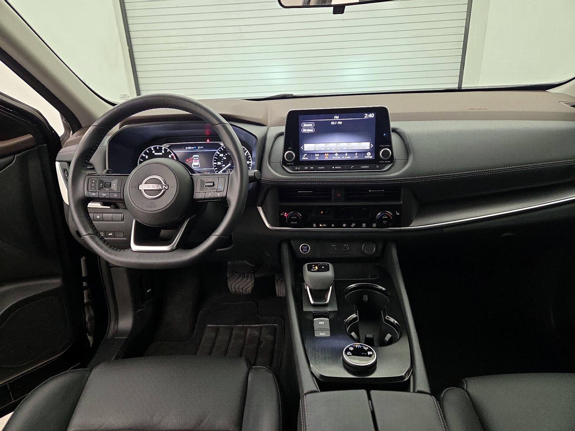 Thumbnail: 2023 Nissan Rogue - 9