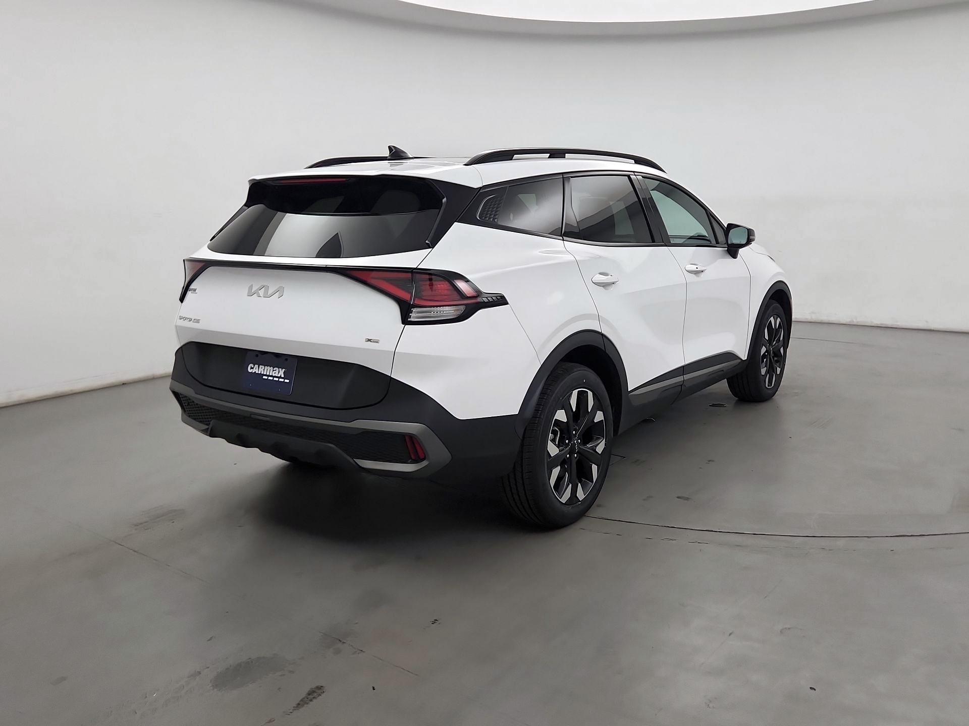 Thumbnail: 2023 Kia Sportage - 5