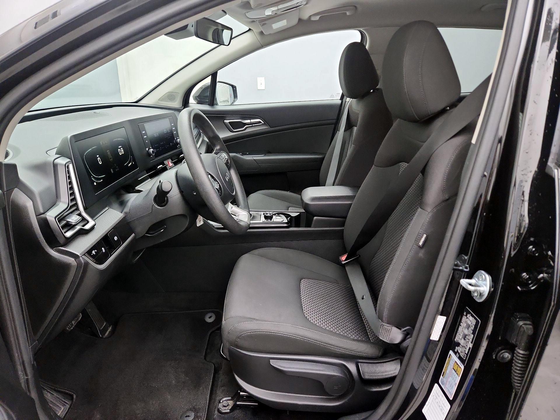 Thumbnail: 2024 Kia Sportage - 11