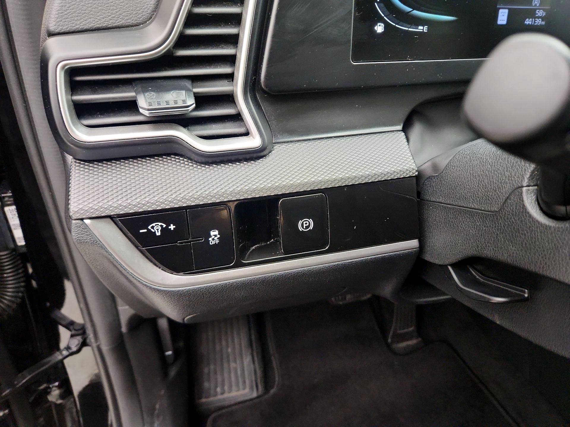 Thumbnail: 2024 Kia Sportage - 13