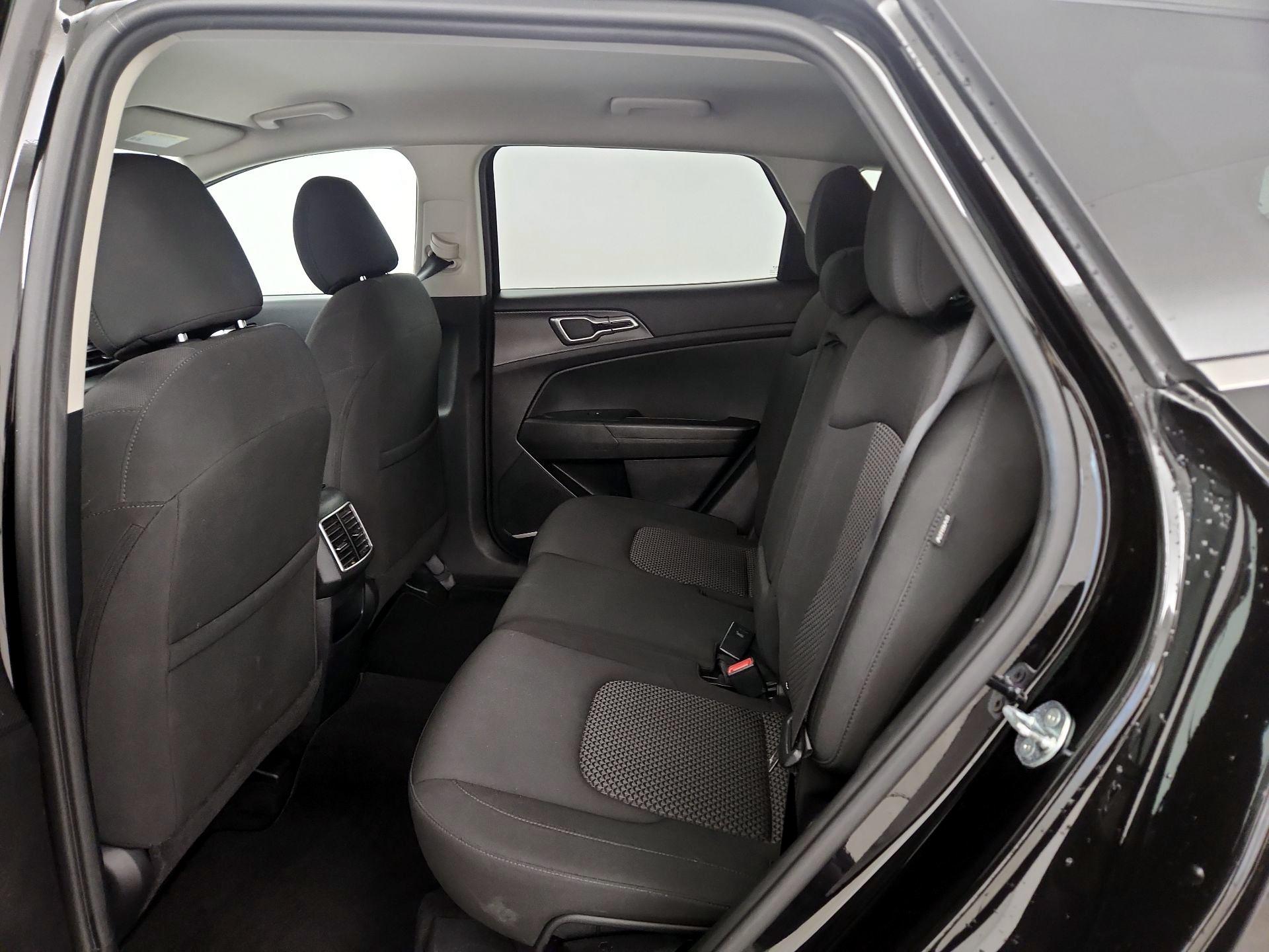 Thumbnail: 2024 Kia Sportage - 19