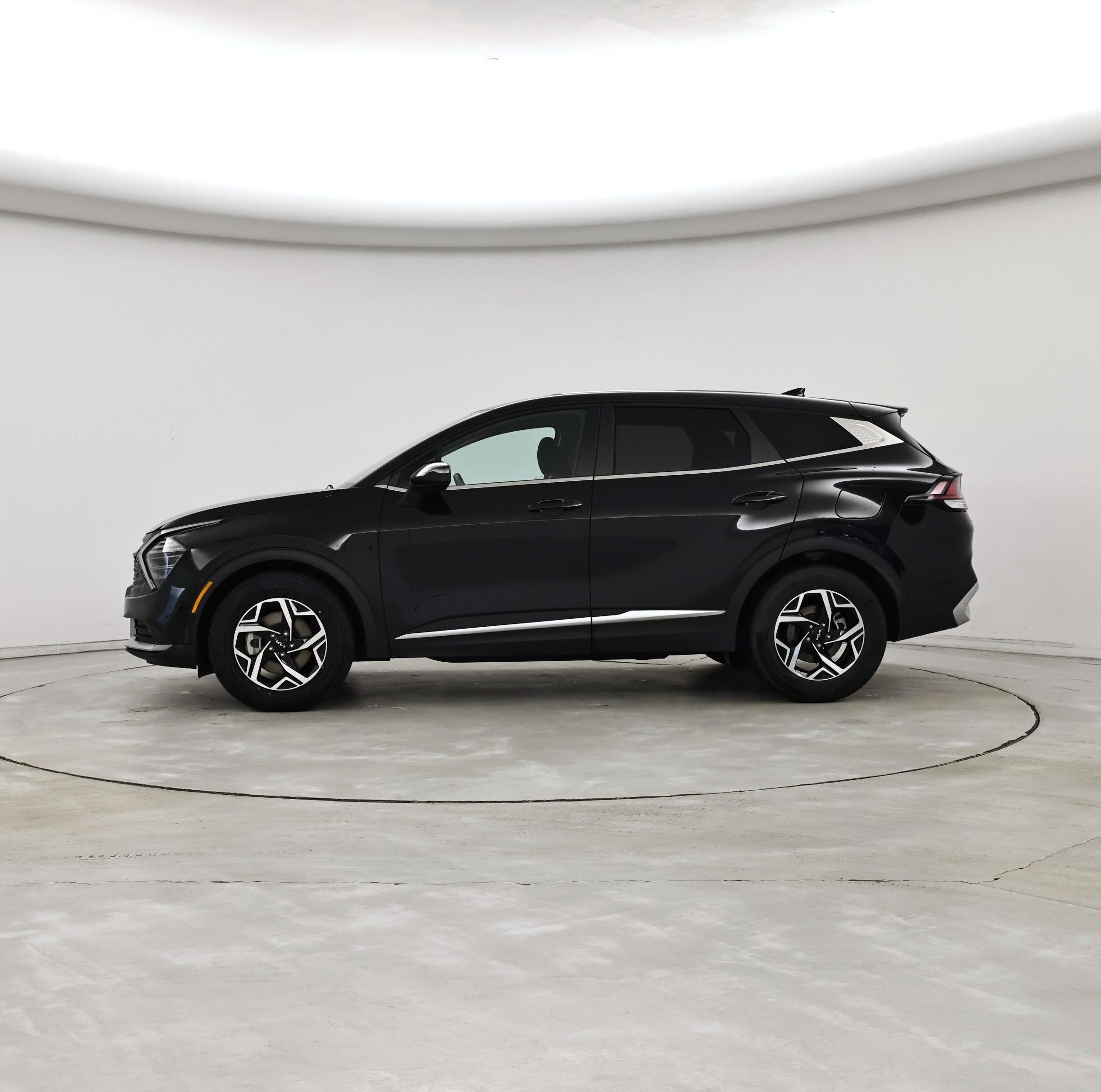 Thumbnail: 2024 Kia Sportage - 3