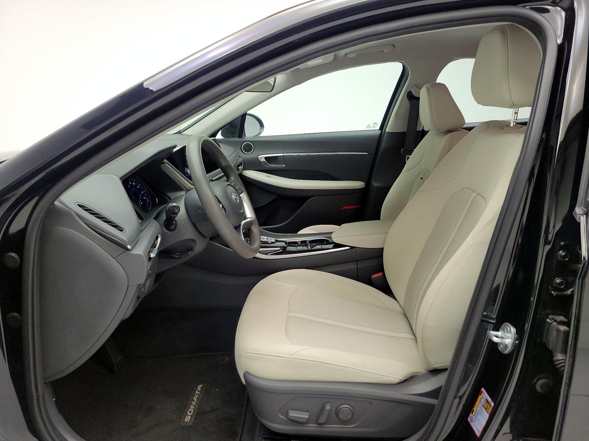 Thumbnail: 2023 Hyundai Sonata - 9