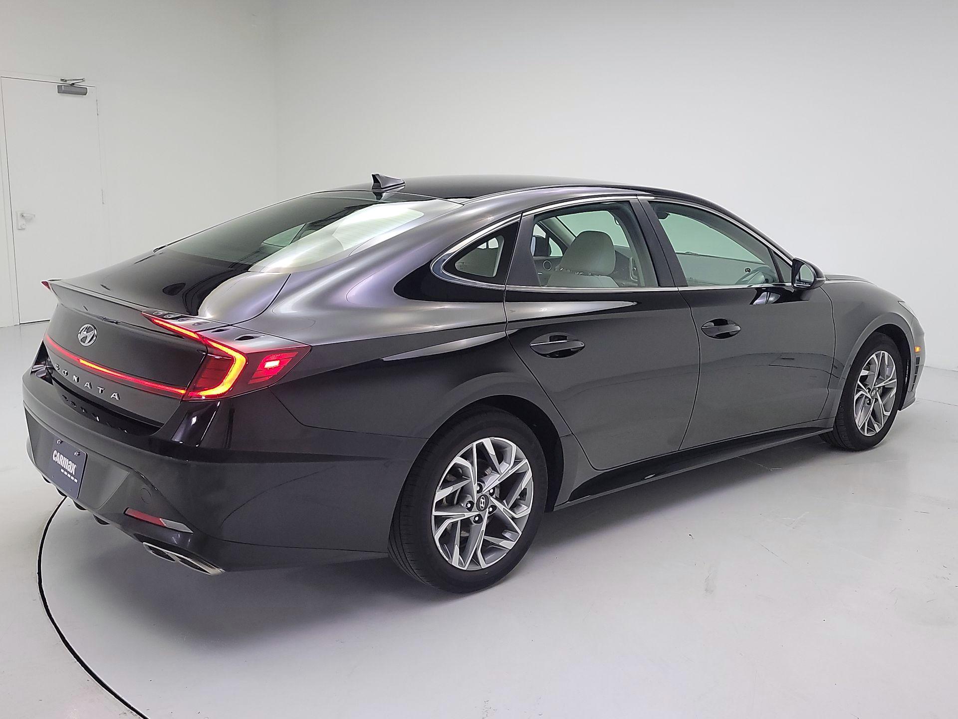 Thumbnail: 2023 Hyundai Sonata - 5