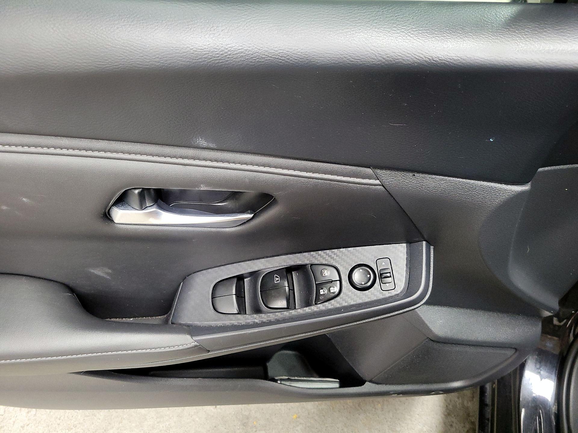 Thumbnail: 2023 Nissan Sentra - 10