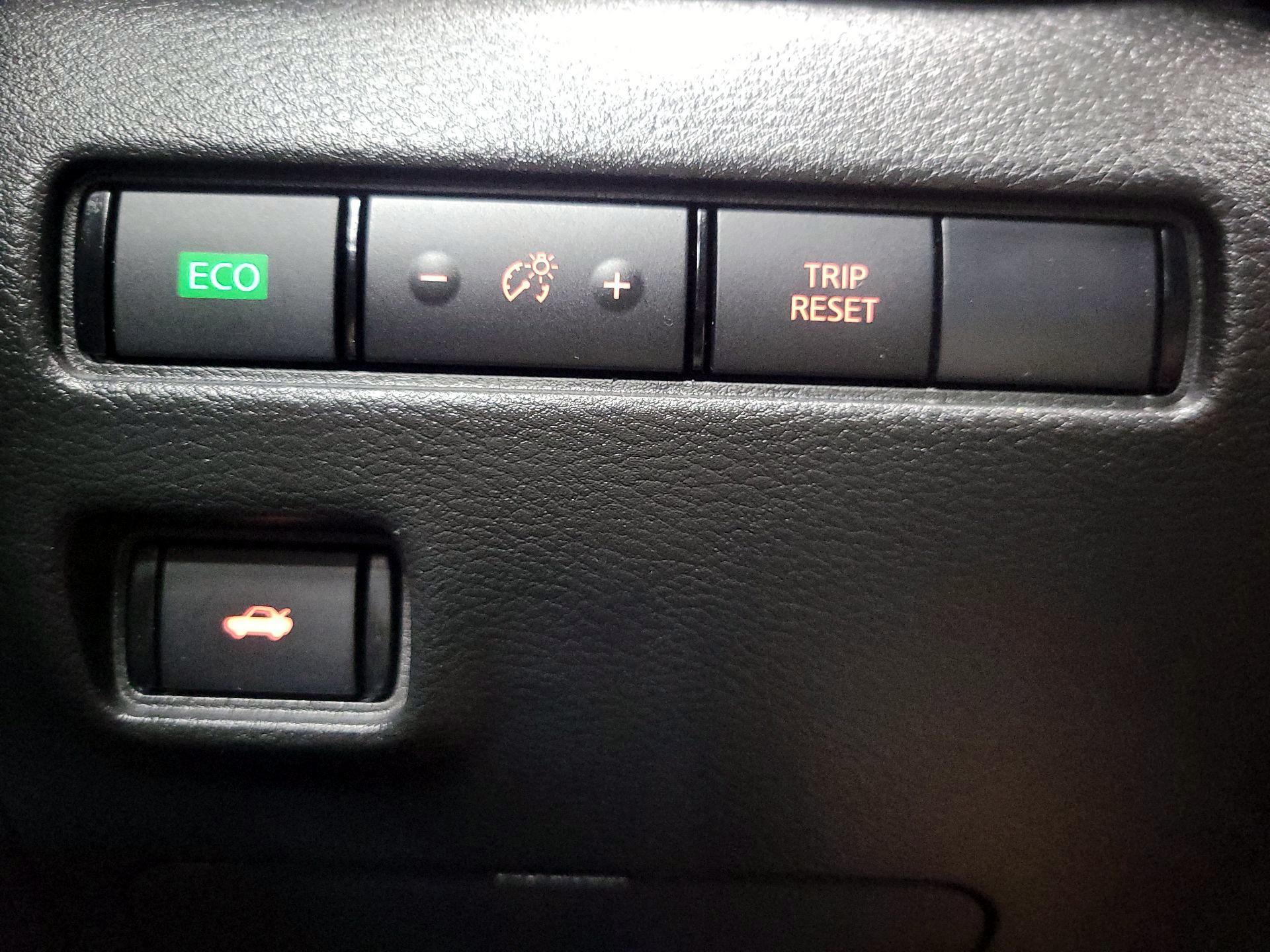 Thumbnail: 2023 Nissan Sentra - 11