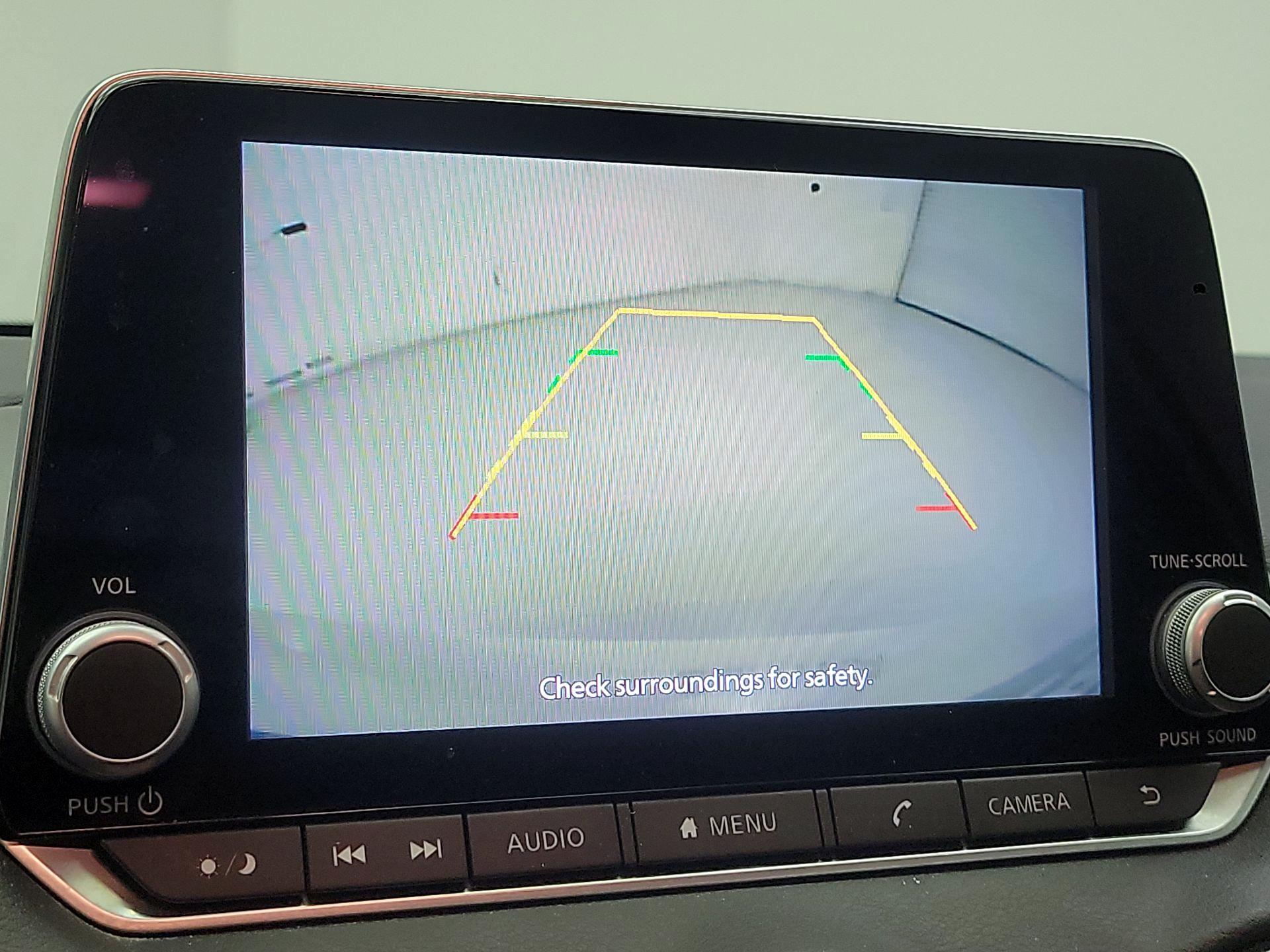 Thumbnail: 2023 Nissan Sentra - 12