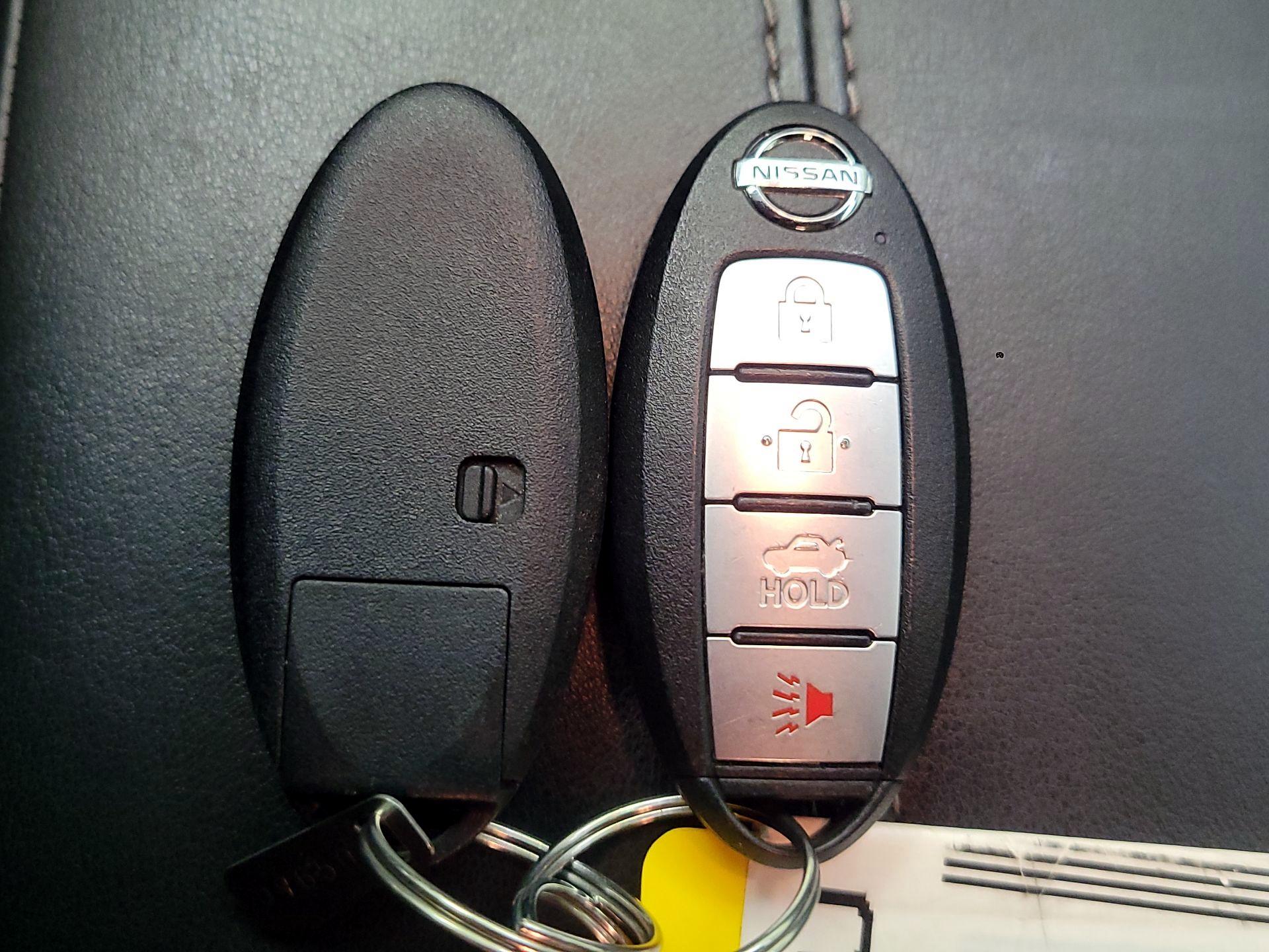 Thumbnail: 2023 Nissan Sentra - 20