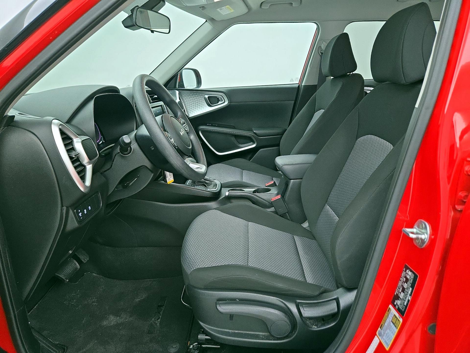 Thumbnail: 2023 Kia Soul - 11