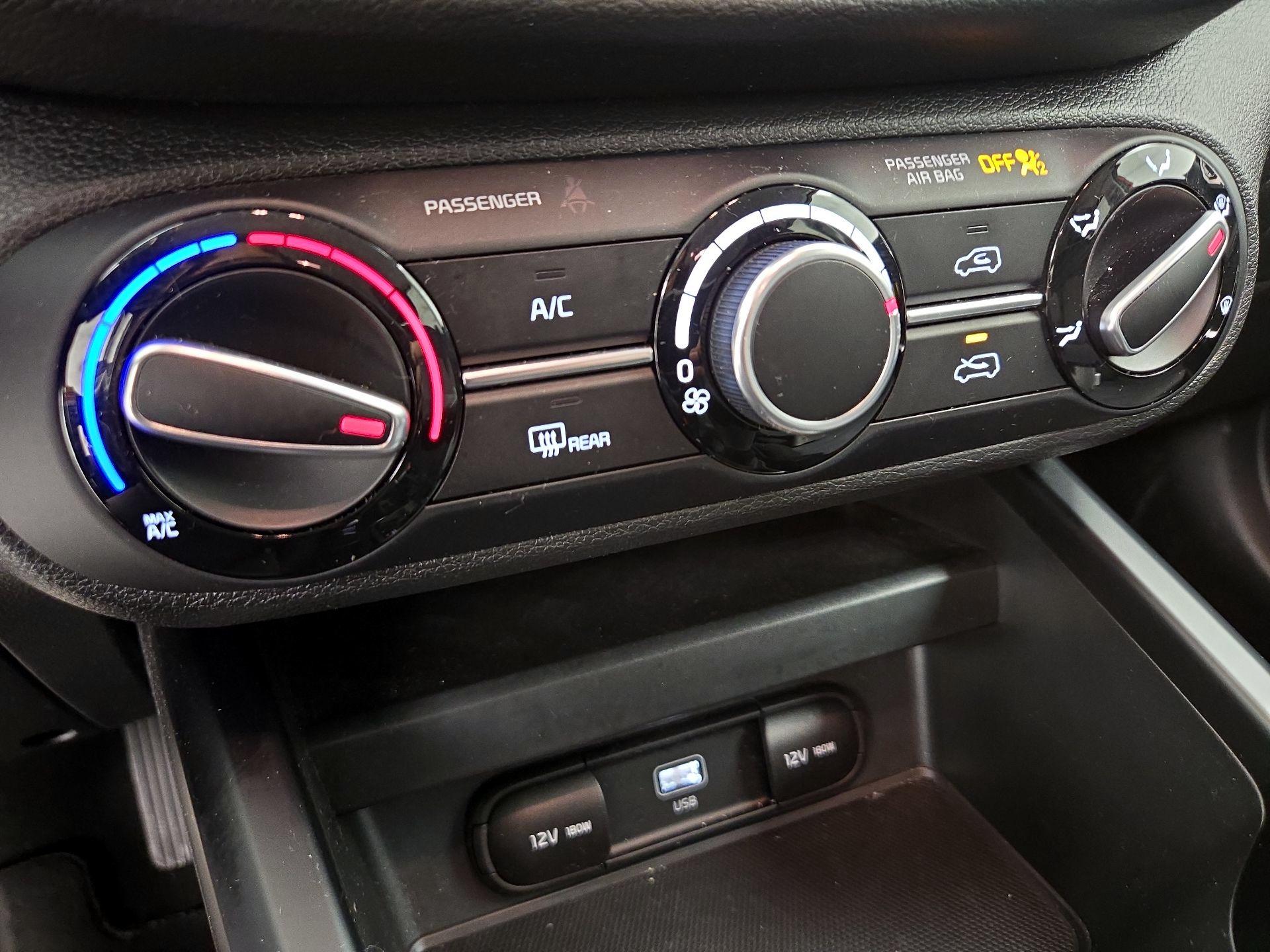 Thumbnail: 2023 Kia Soul - 16