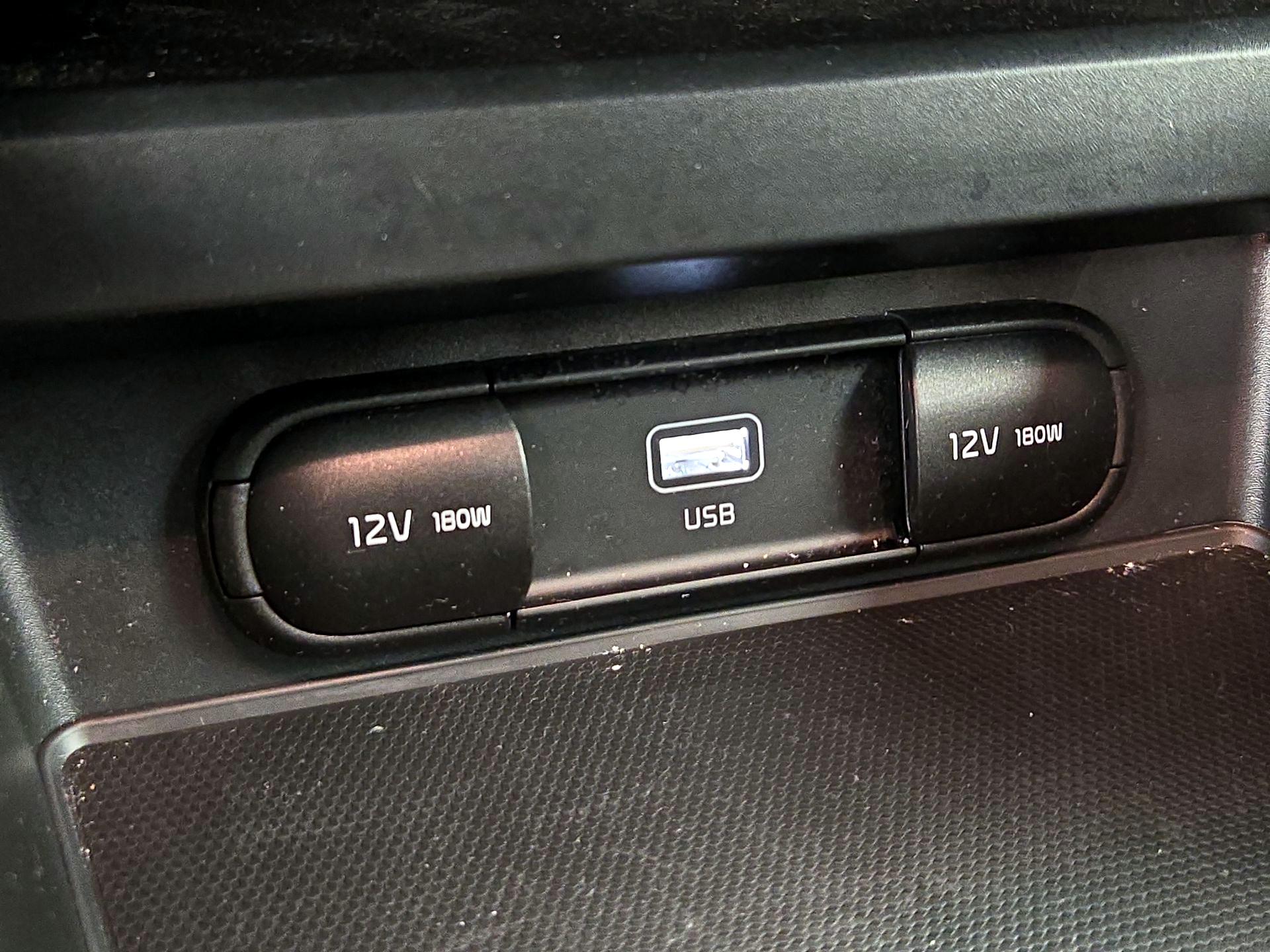 Thumbnail: 2023 Kia Soul - 18