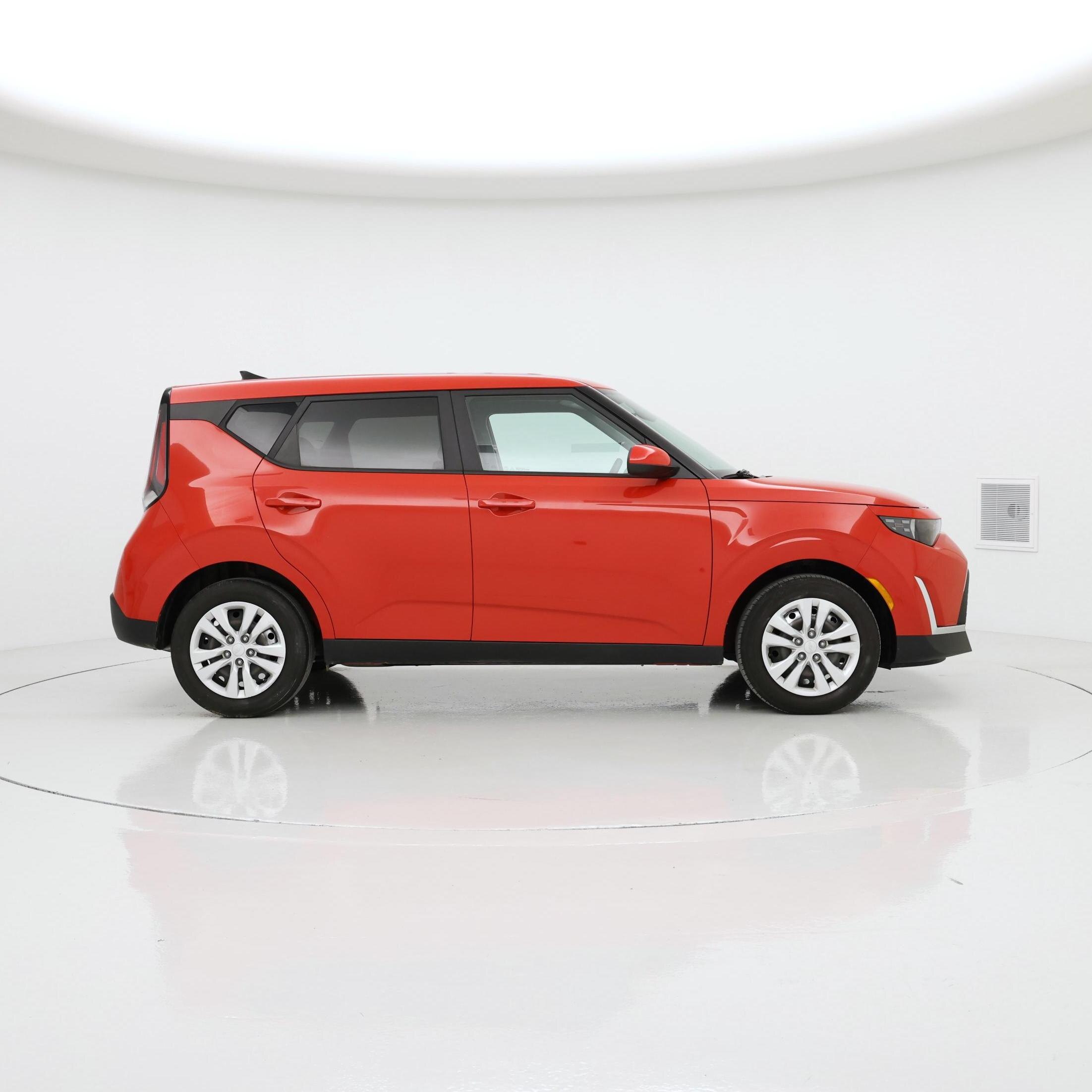 Thumbnail: 2023 Kia Soul - 7
