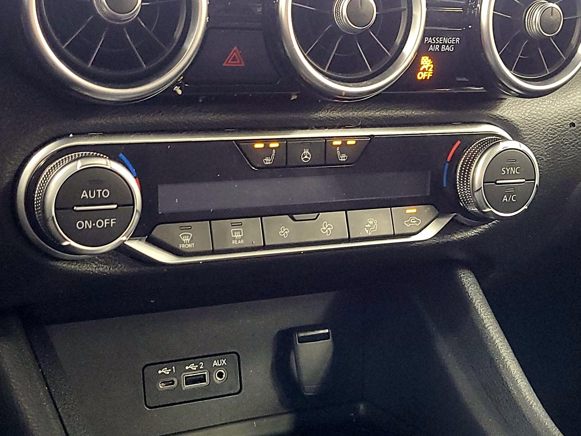 Thumbnail: 2023 Nissan Sentra - 14