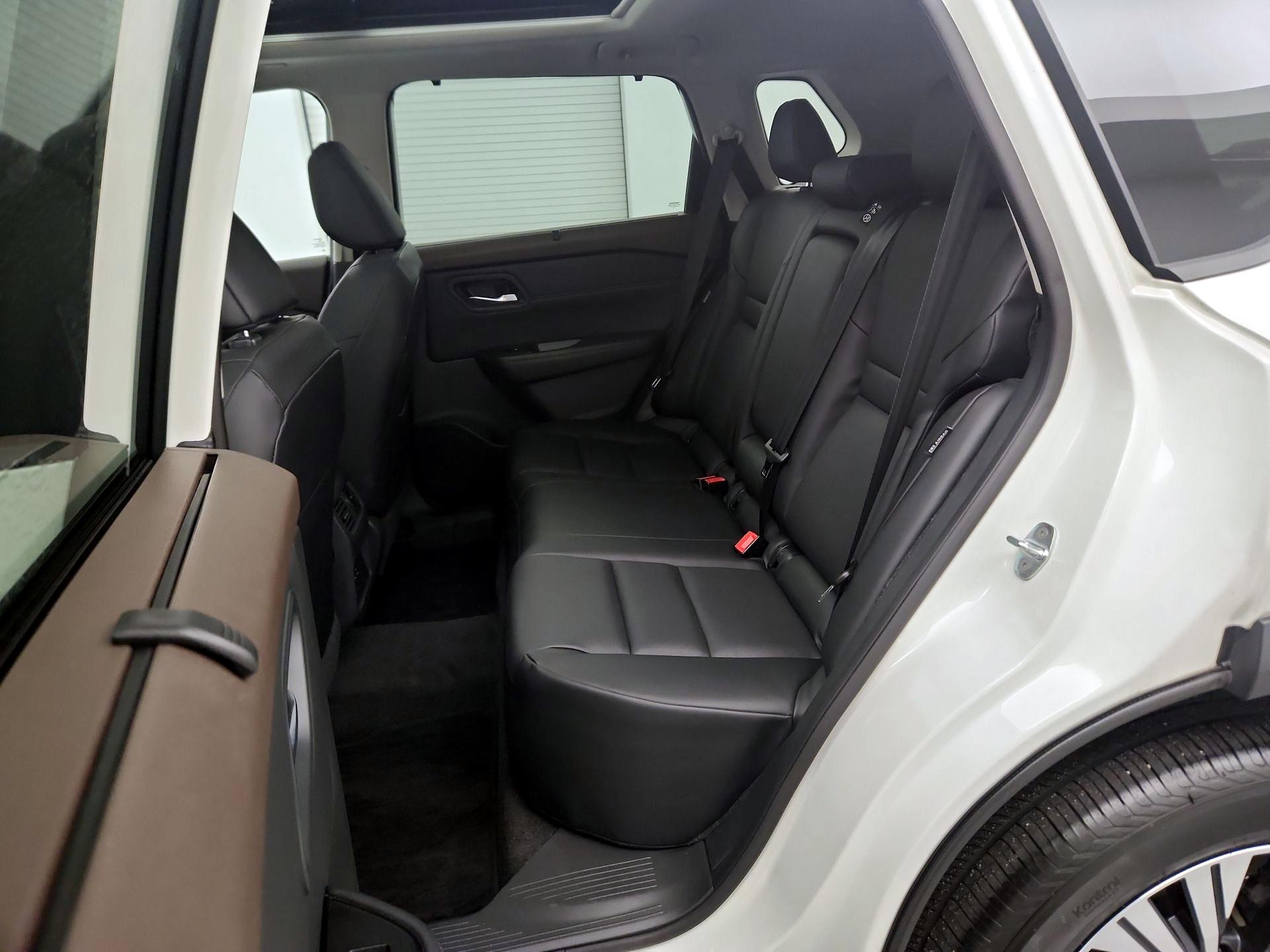 Thumbnail: 2023 Nissan Rogue - 20