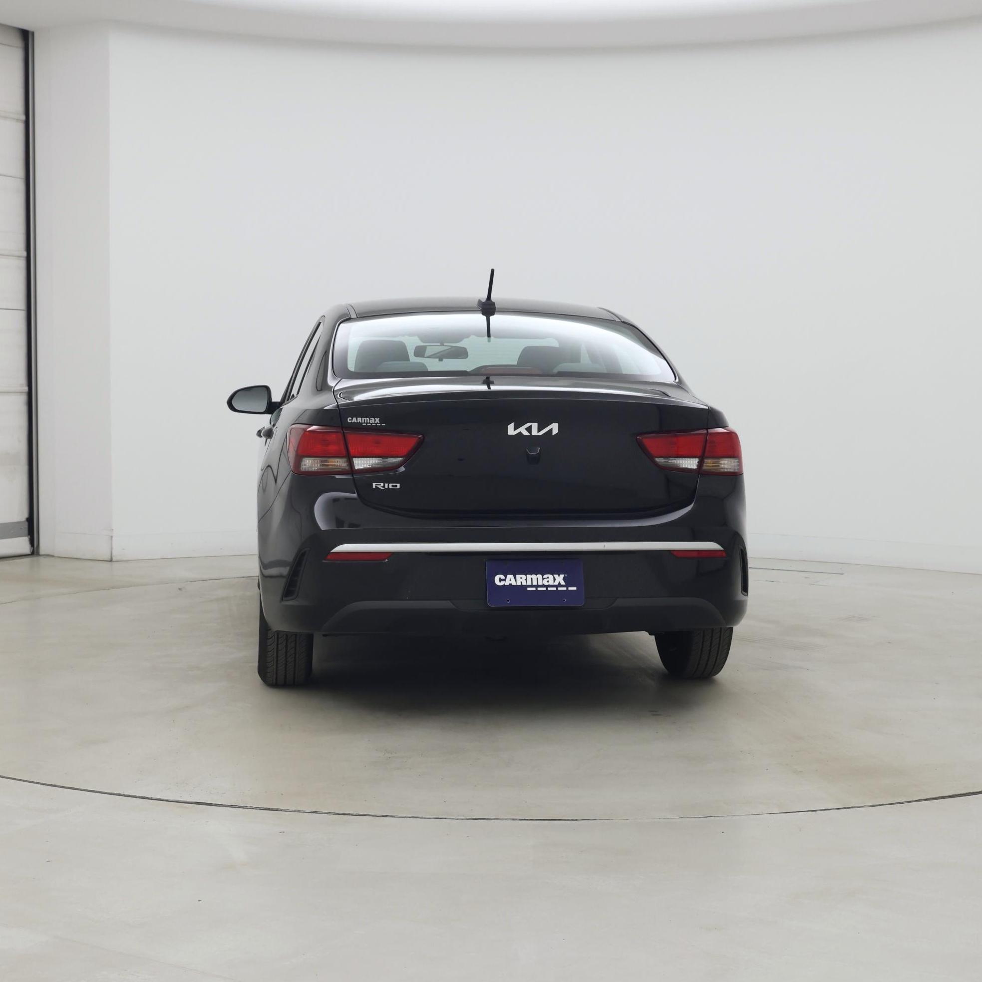 Thumbnail: 2023 Kia Rio - 6