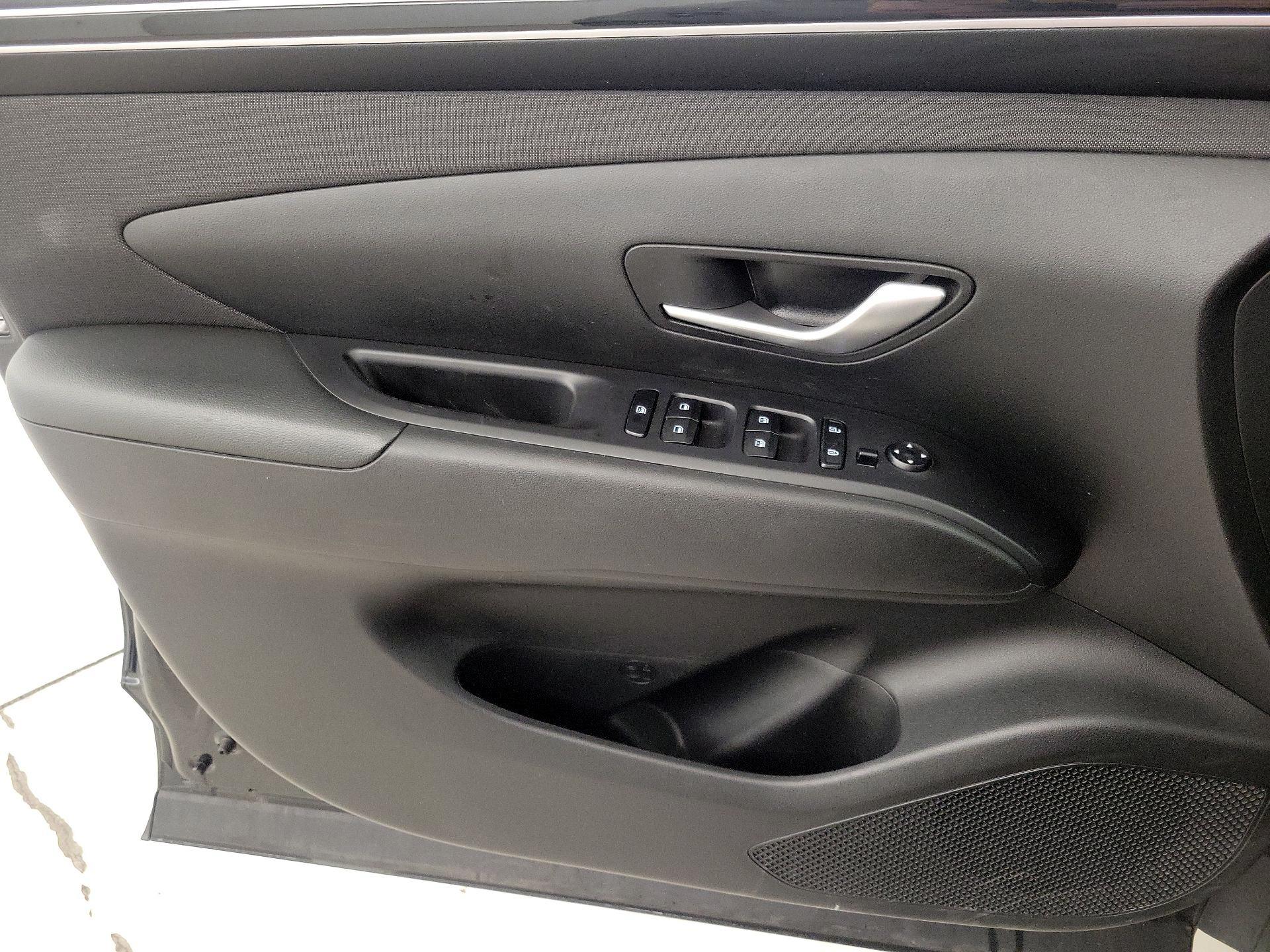 Thumbnail: 2023 Hyundai Tucson - 12