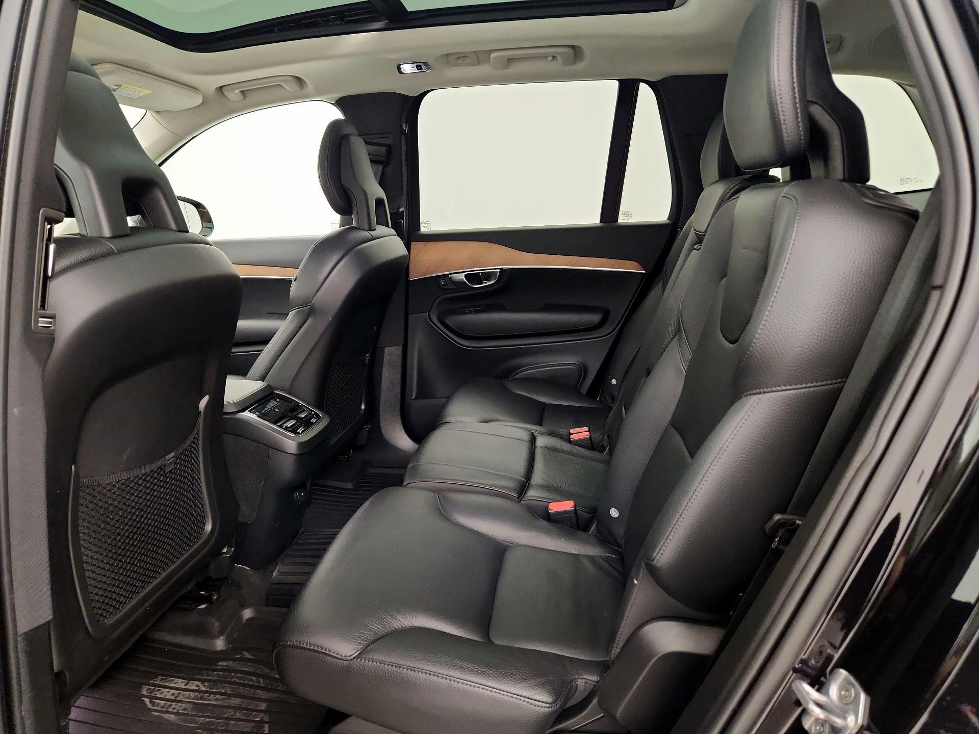 Thumbnail: 2022 Volvo XC90 - 19