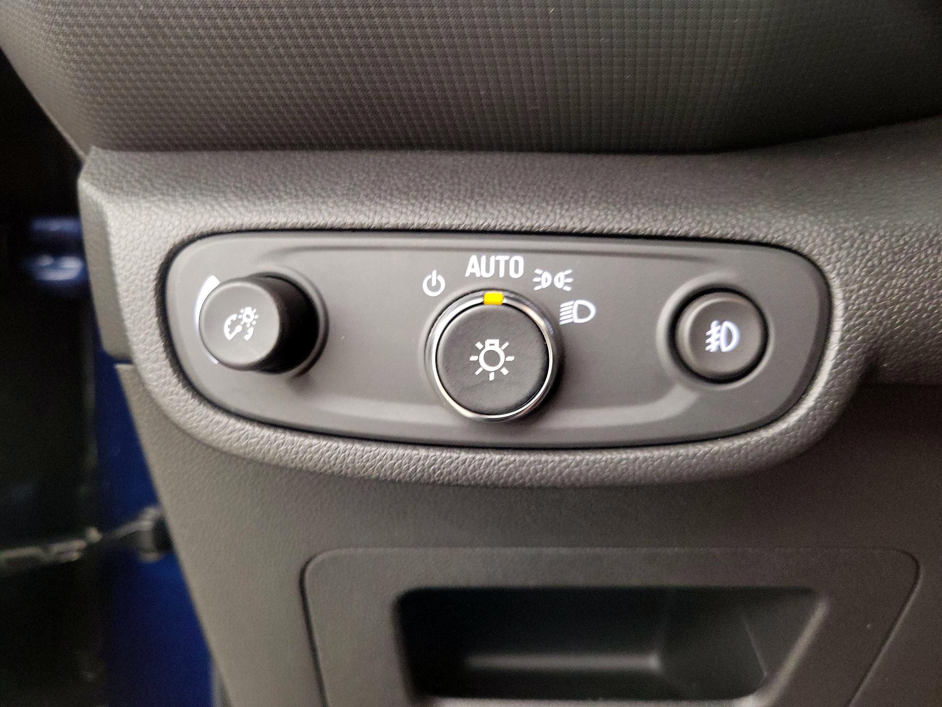 Thumbnail: 2022 Chevrolet TrailBlazer - 13