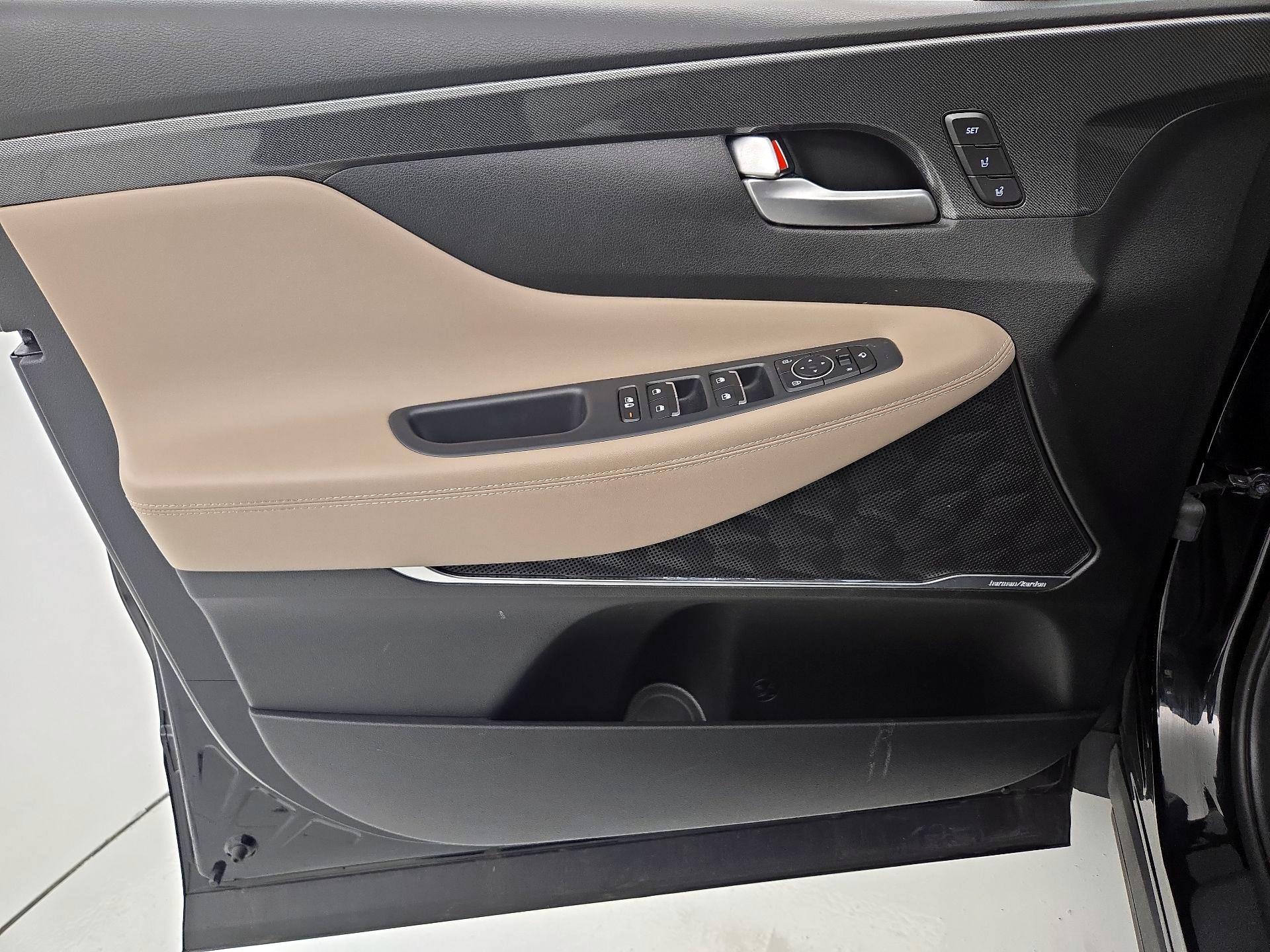 Thumbnail: 2023 Hyundai Santa Fe - 12