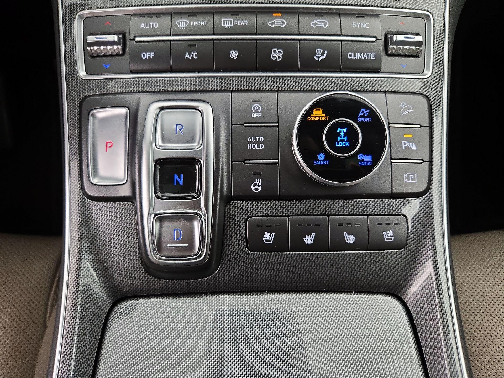 Thumbnail: 2023 Hyundai Santa Fe - 18