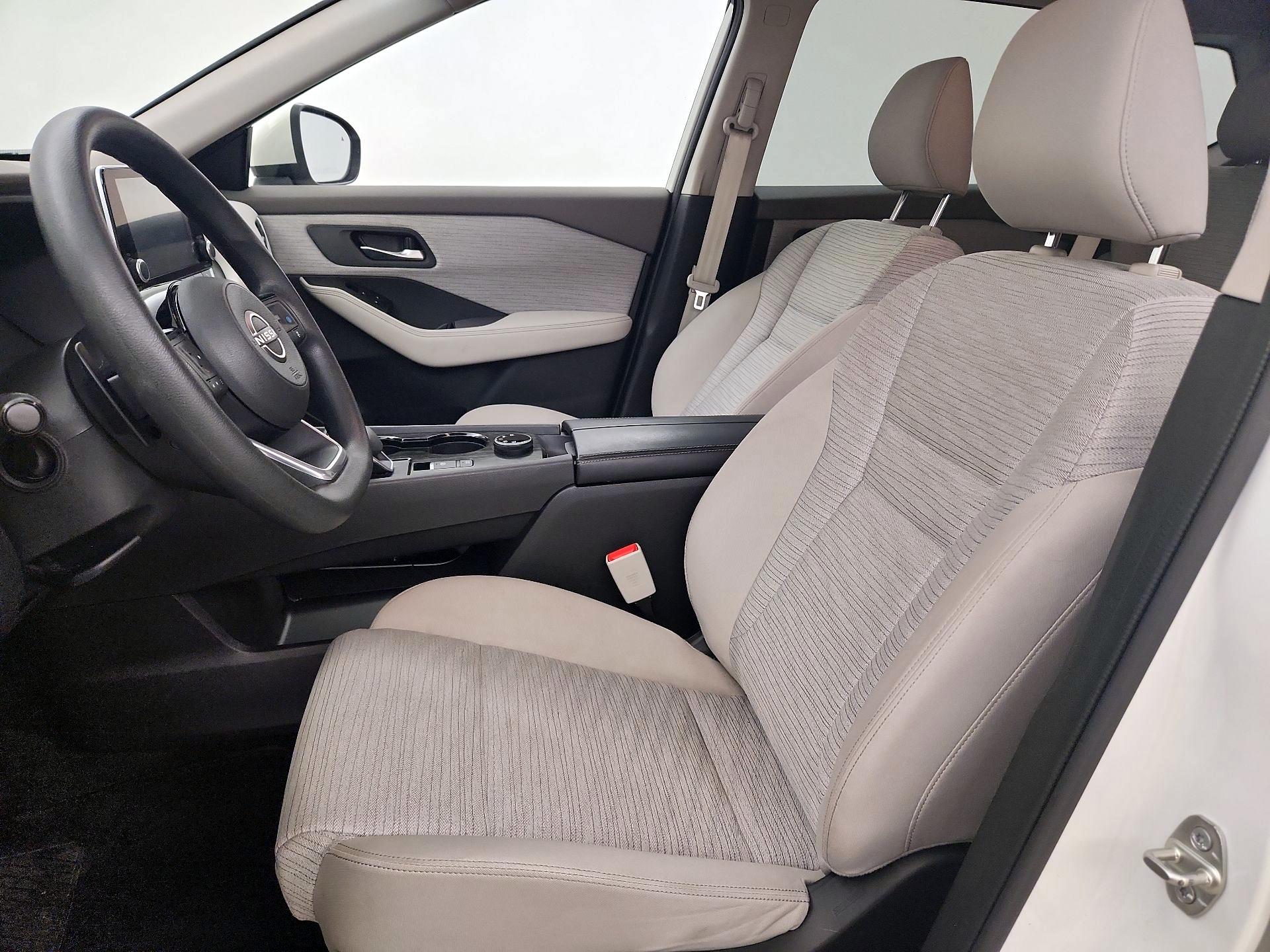 Thumbnail: 2023 Nissan Rogue - 11