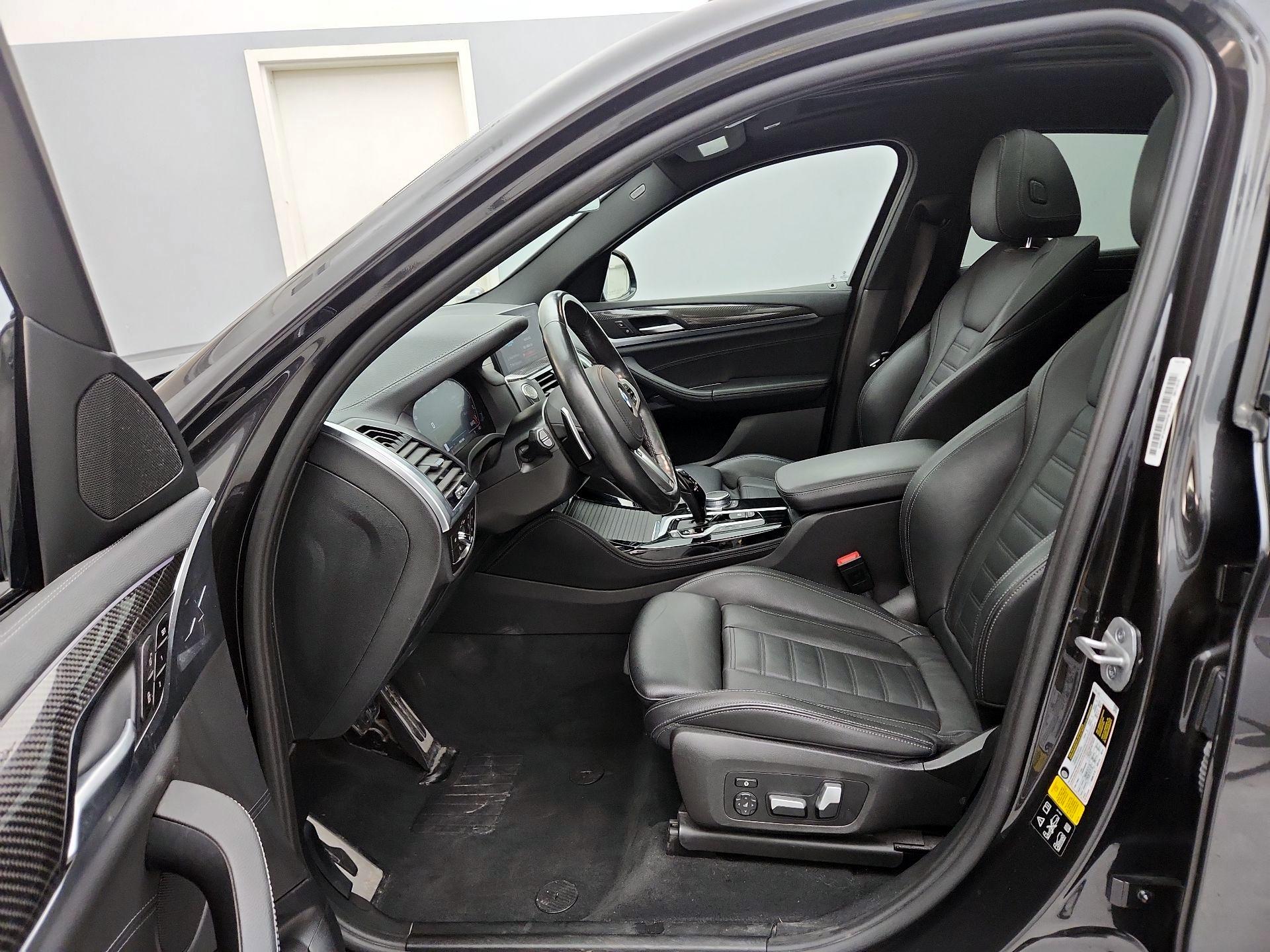 Thumbnail: 2021 BMW X4 - 11