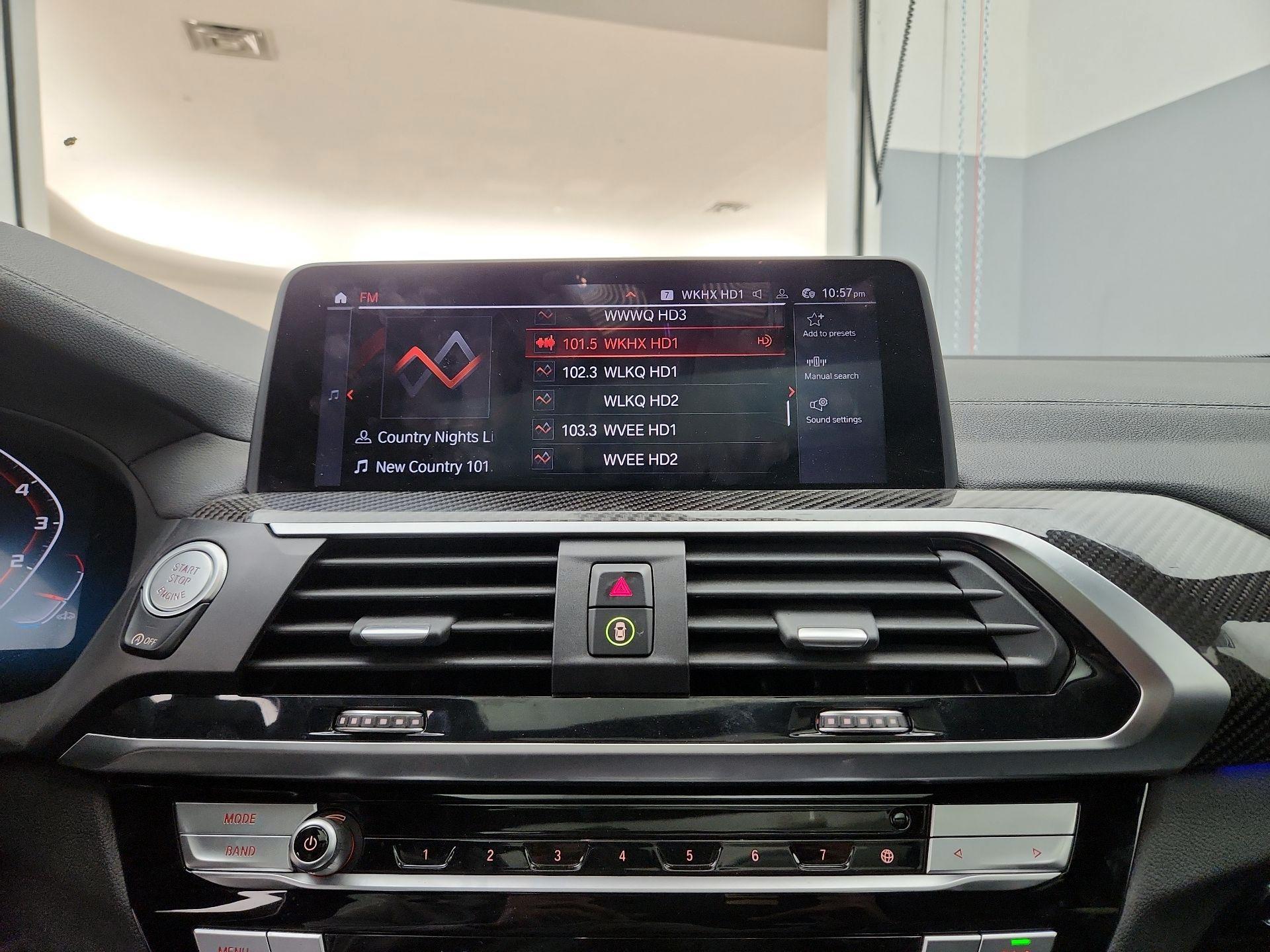 Thumbnail: 2021 BMW X4 - 16